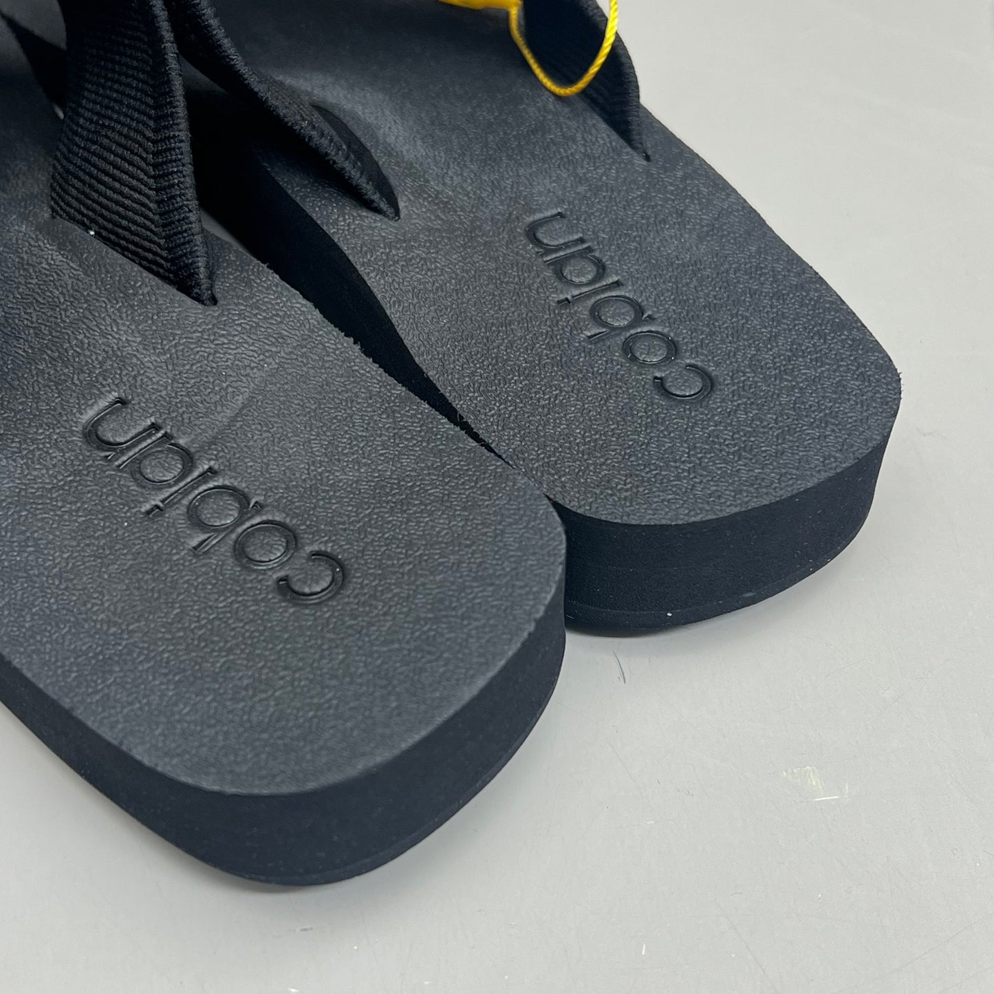 COBIAN Bermuda Bounce Sporty Style EVA Outsole Sandals Women's Sz 10, EU 41 Black BEB24-001-10