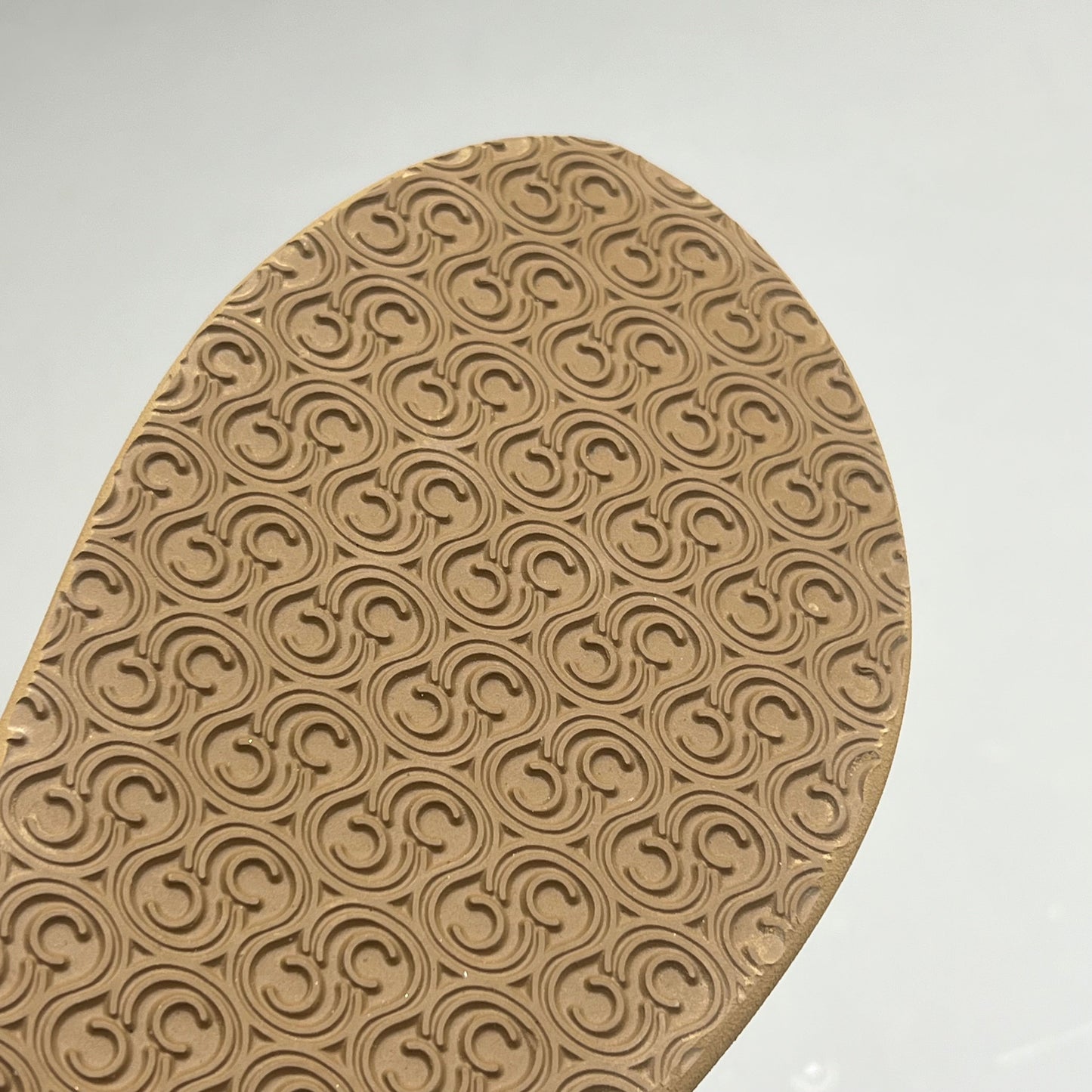 COBIAN Skinny Bounce Comfortable Synthetic Strap Women's Sz 9 Tan SKI25-230-09