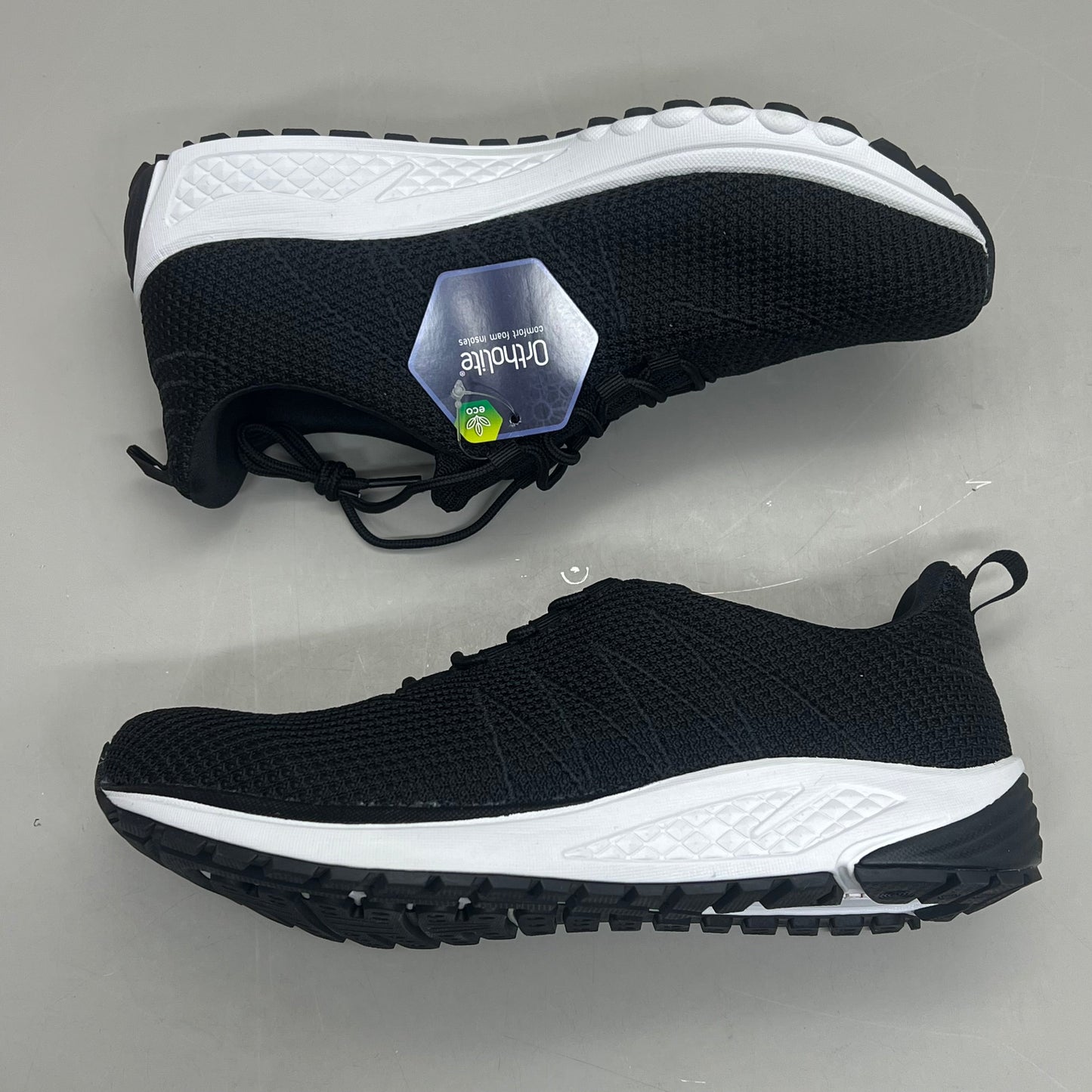 PROPET Tour Knit Sneaker Cushion Insole Women's Sz 9.5 M(B) Black/White WAA112M