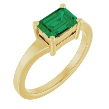 14K Yellow 7x5 mm Emerald Ring