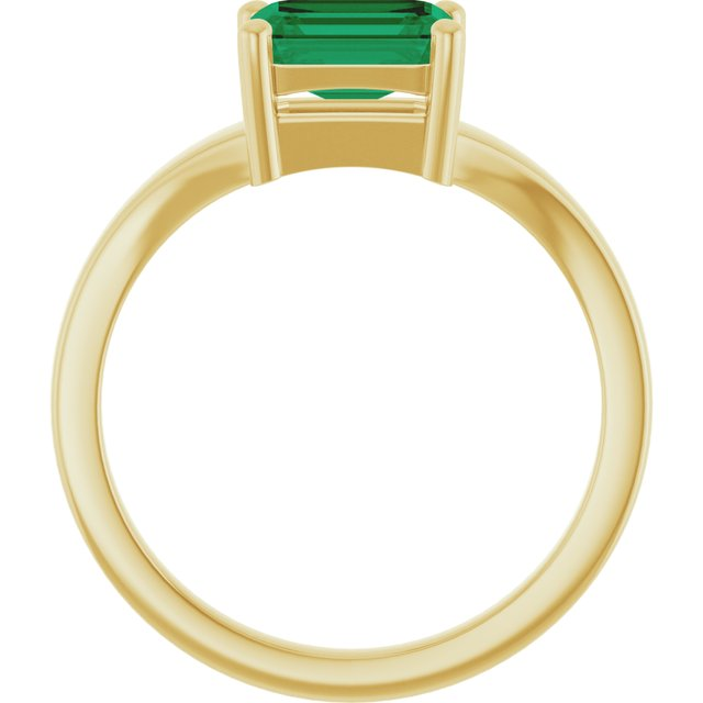 14K Yellow 7x5 mm Emerald Ring
