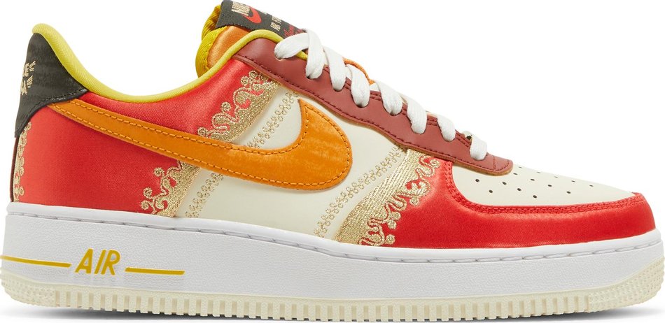 WMNS AF1 little Accra Size 8.5W