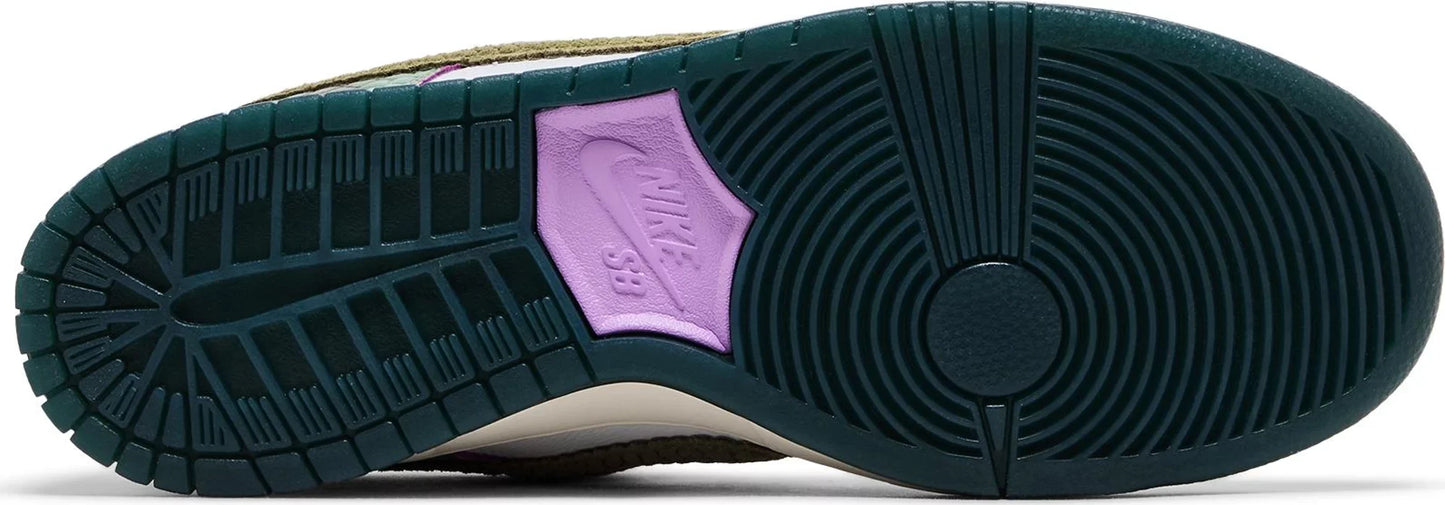 Nike Alexis Sablone x Dunk Low SB 'Chameleon' Size 8.5M / 10W