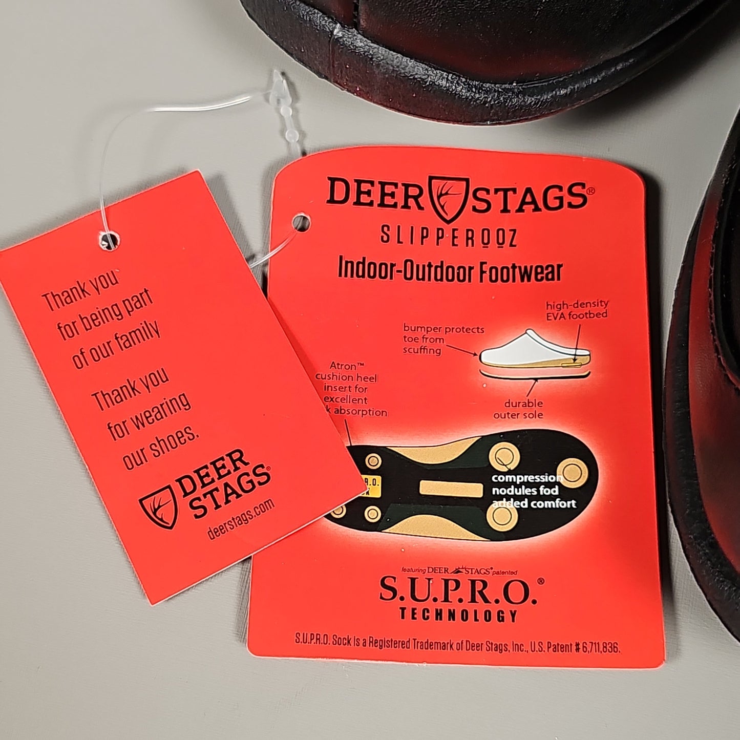 DEER STAGS Spun Unisex Faux Leather Slipper in Black Sz 10 Mens 12 Womens (New)
