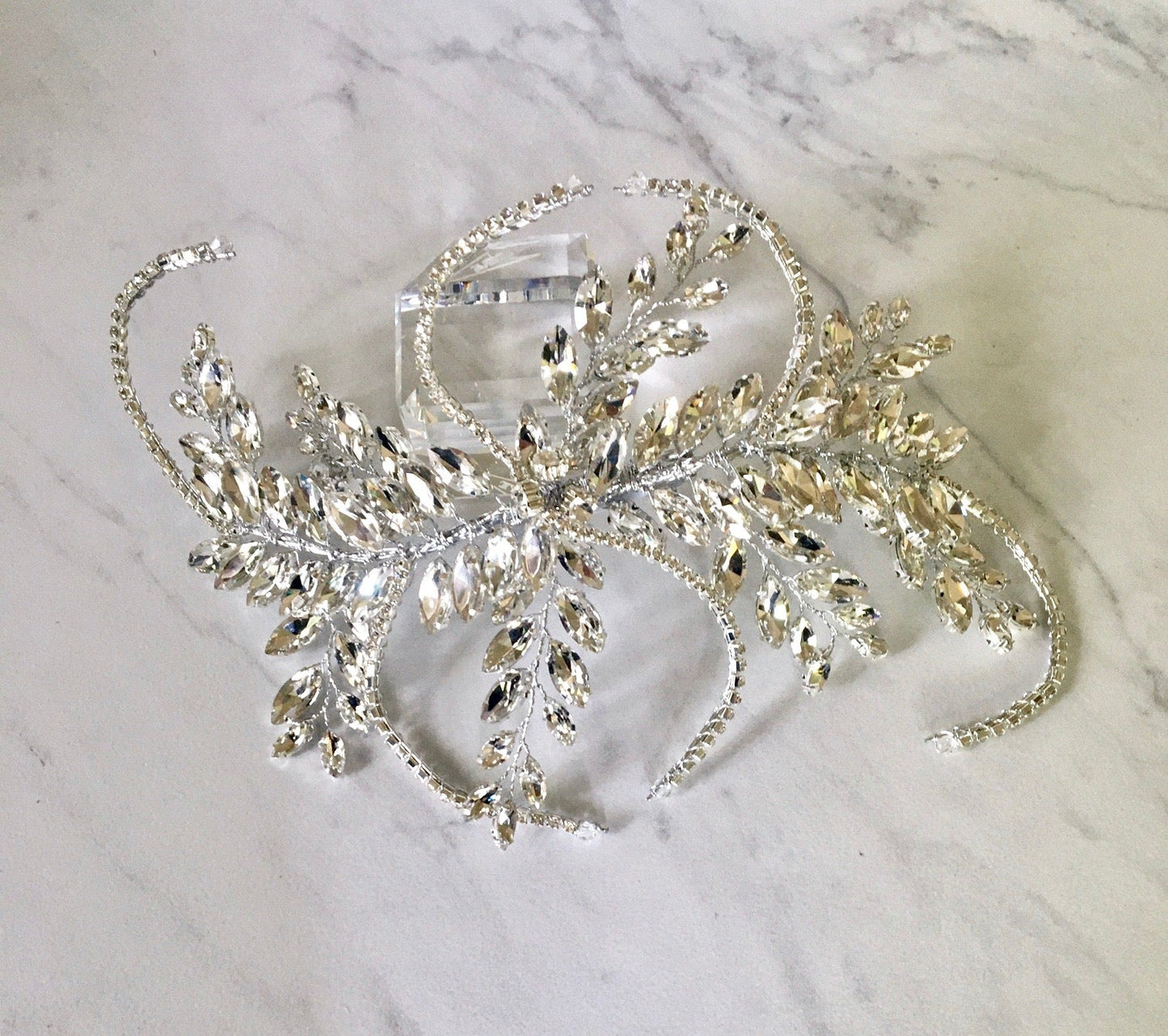 "Dacia" - 1920s Style Silver Bridal Hair Accessory