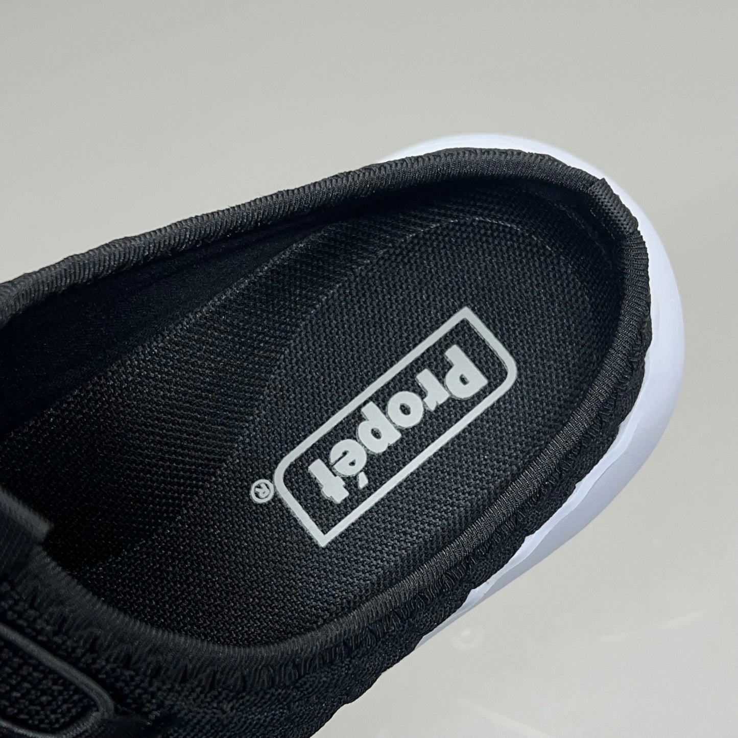 PROPET Travel Bound Slide Thermal Rubber Women's Sz 10 W(D) Black WAT031M