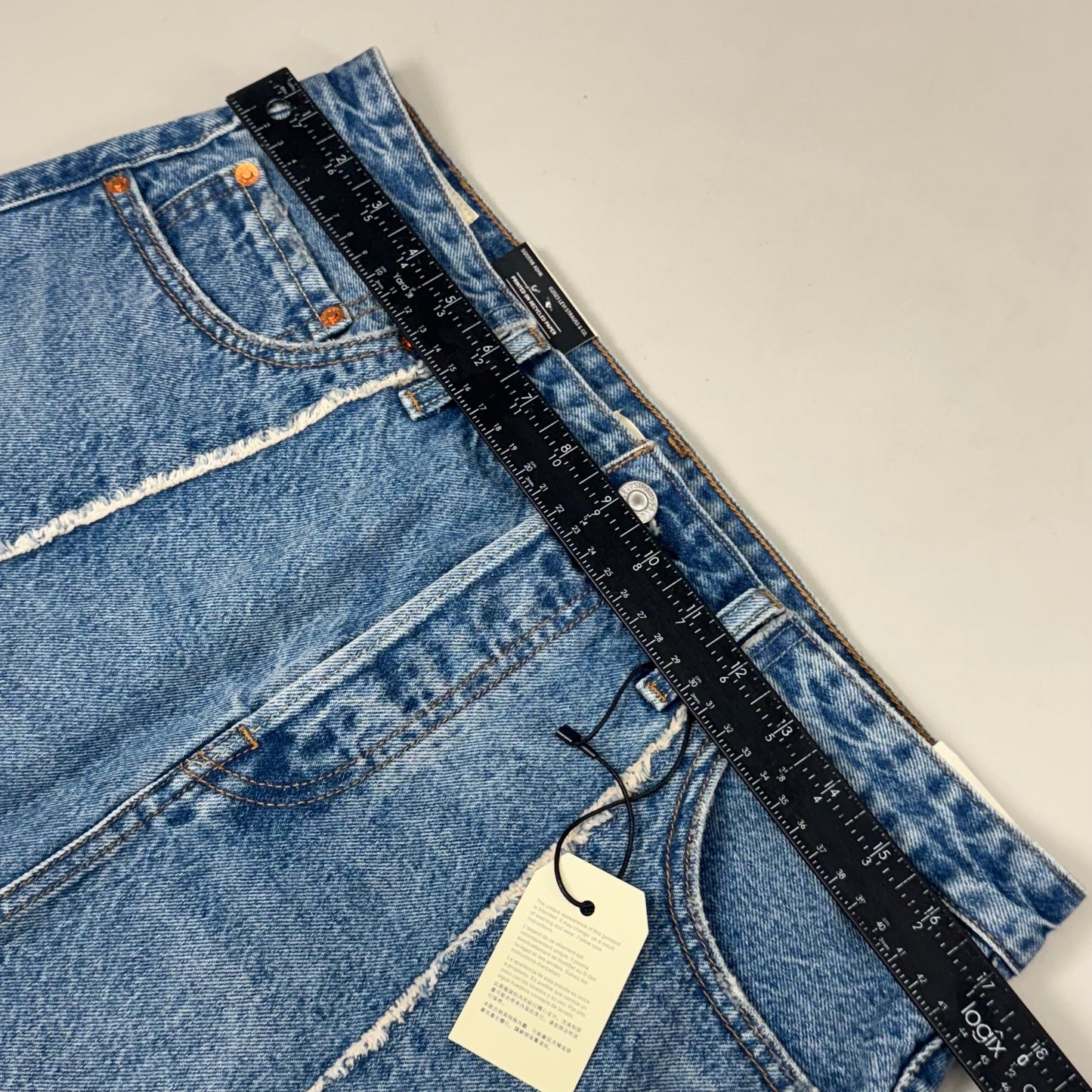 LEVIS Recrafted Icon Skirt Mid Rise Original Women's Sz 30 Novel Notion Med Wash