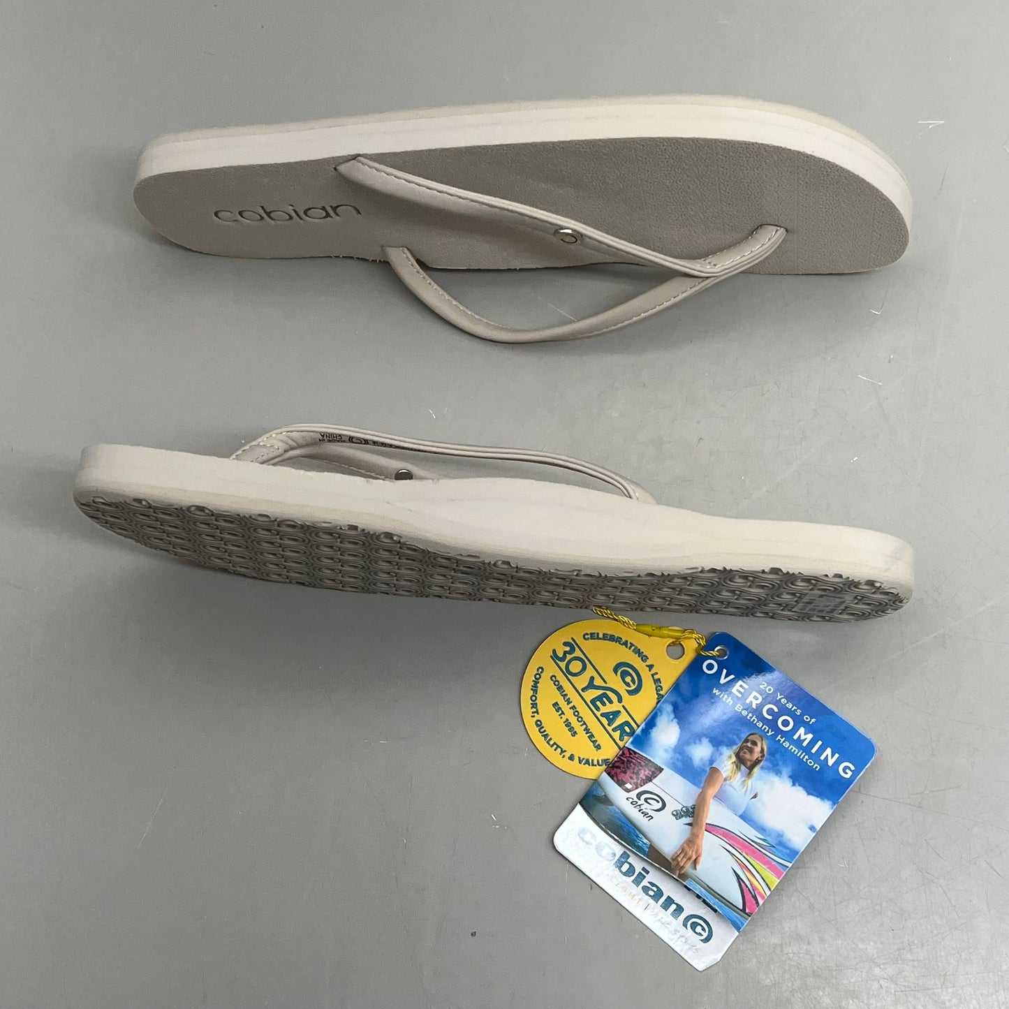 COBIAN Nia's Bounce Synthetic Leather Sandals Women's Sz 9, EU 39.5 Cream NIA25-110-9