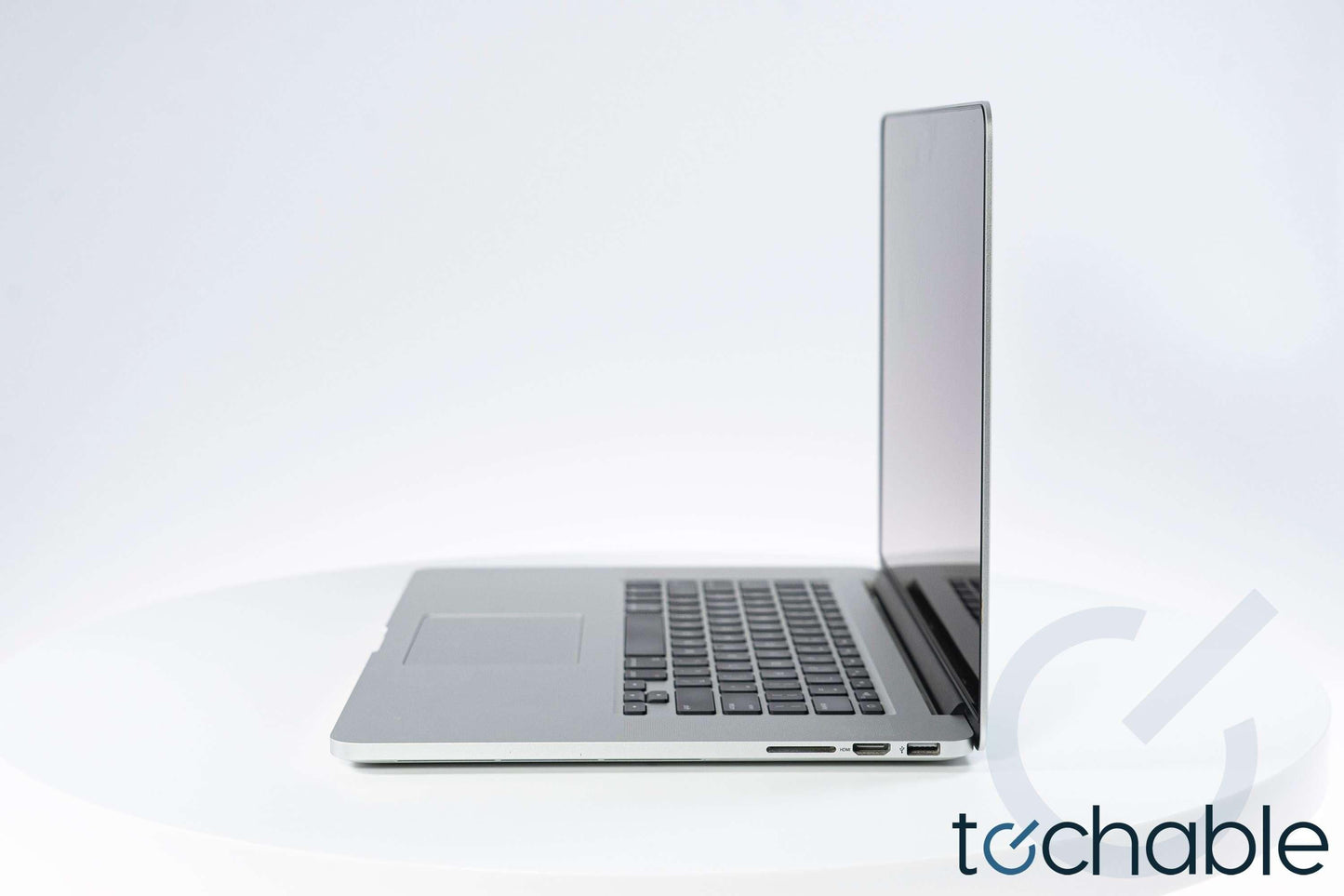 MacBook Pro (Mid 2015) 15-Inch - 2.2GHz Core i7 (IG) - 16GB RAM - 1TB SSD