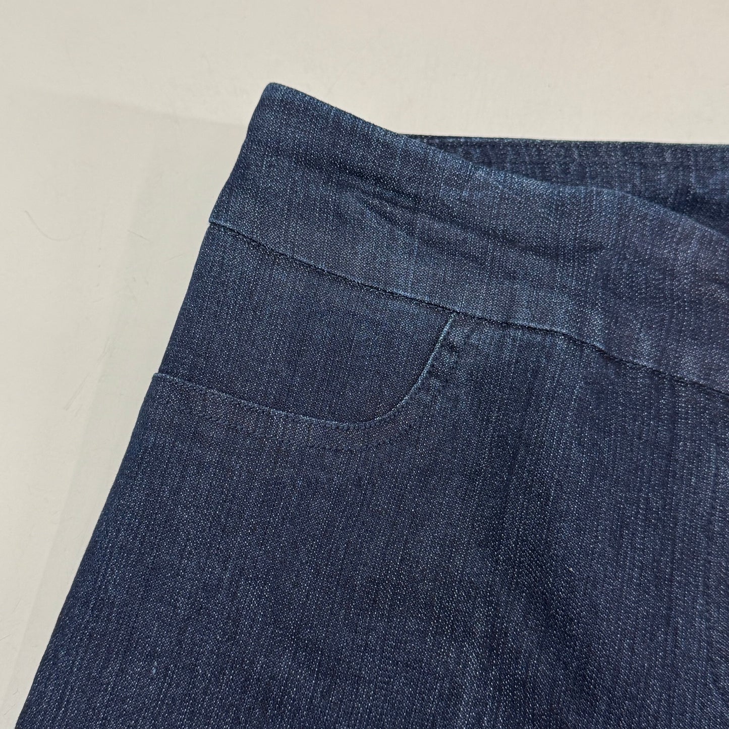 MULTIPLES Narrow Leg Pant Petite Women's Sz 10 Denim M2604P