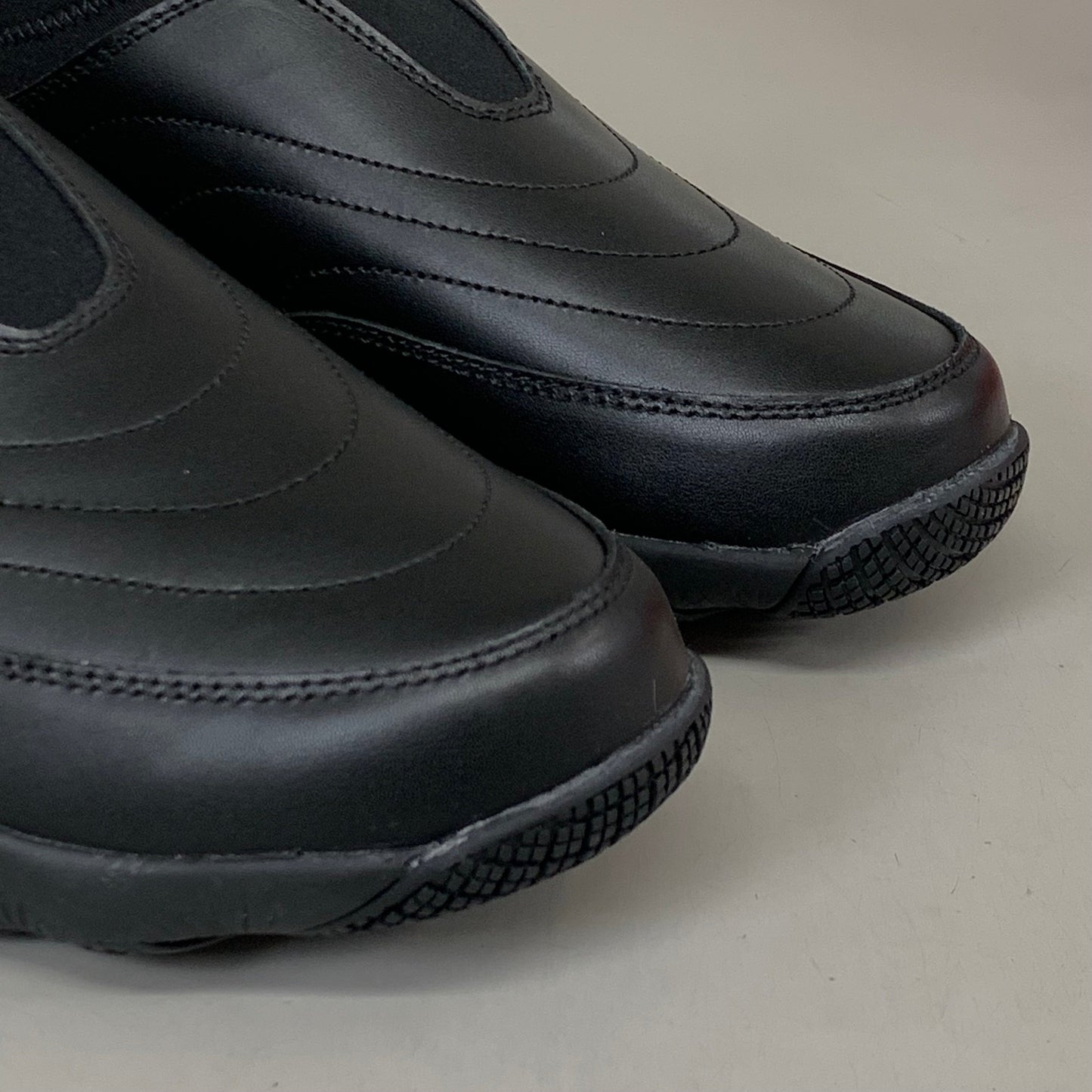 PROPET Wash & Wear Slip-On II Shoes X(2E) Women's SZ 11 SR Black W3851SBLX-11