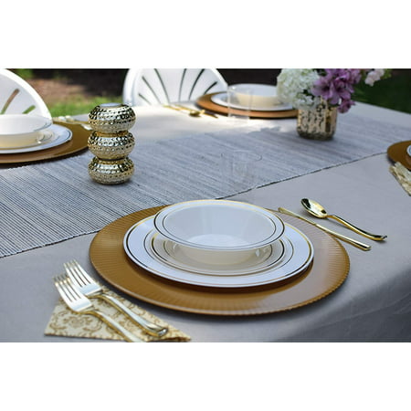 Exquisite Classic Gold Plastic Forks | 20 Count