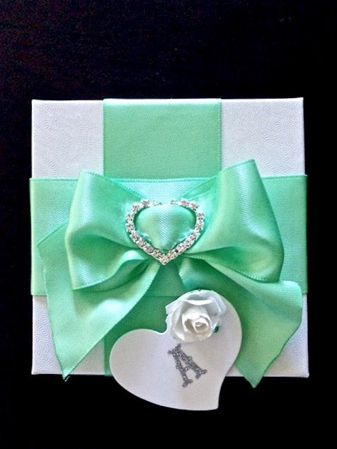 Viola - Mixed Metal Three Hearts Bridesmaids Necklace