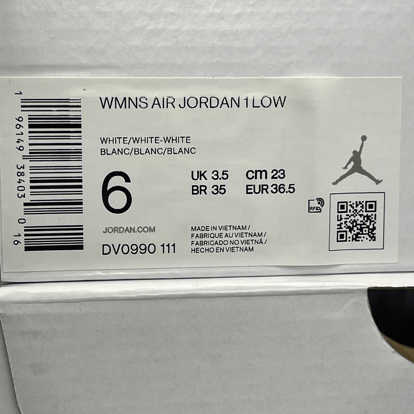 NIKE AIR JORDAN 1 Low Triple White Women's Sz 6 DV0990-111 (New in Box)