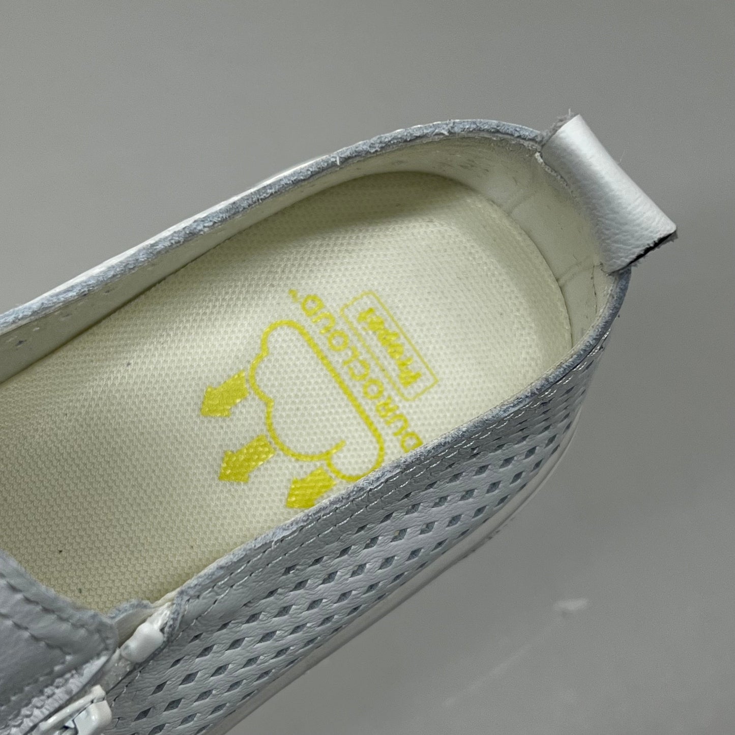 PROPET Kate Side Zip Leather Breathing Open Cell Women's Sz 6 White WCX015L