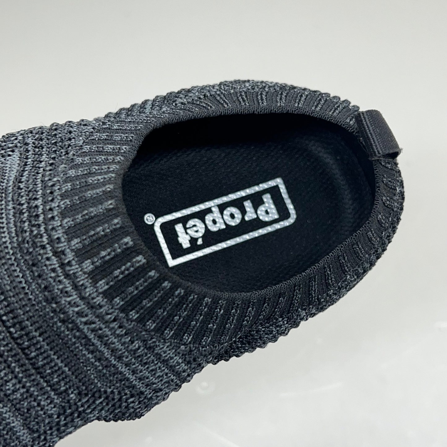 PROPET TravelActiv Avid Knit Shoe Women's Sz 9 W(D) Black WAT064MMBLKW-09