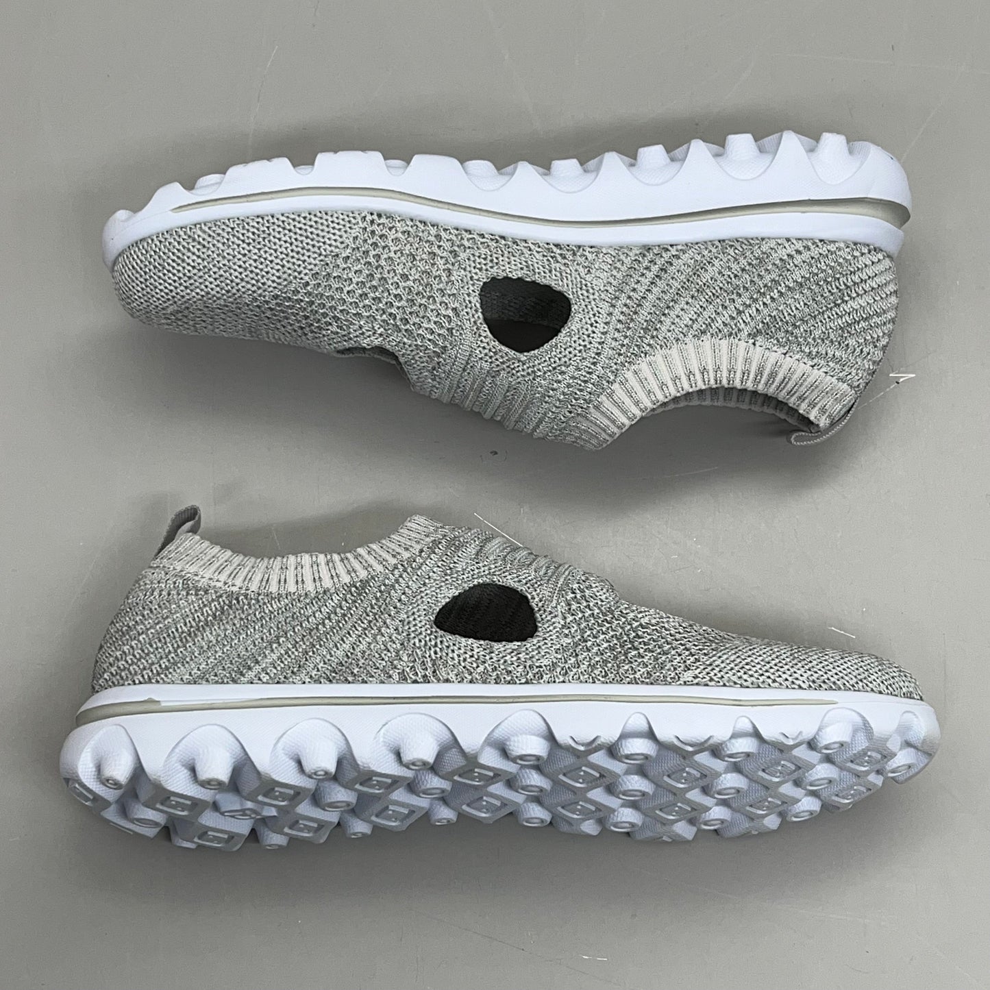 PROPET Travel Activ Avid Knit Shoe Women's Sz 9.5 Width M(B) Light Grey WAT064M