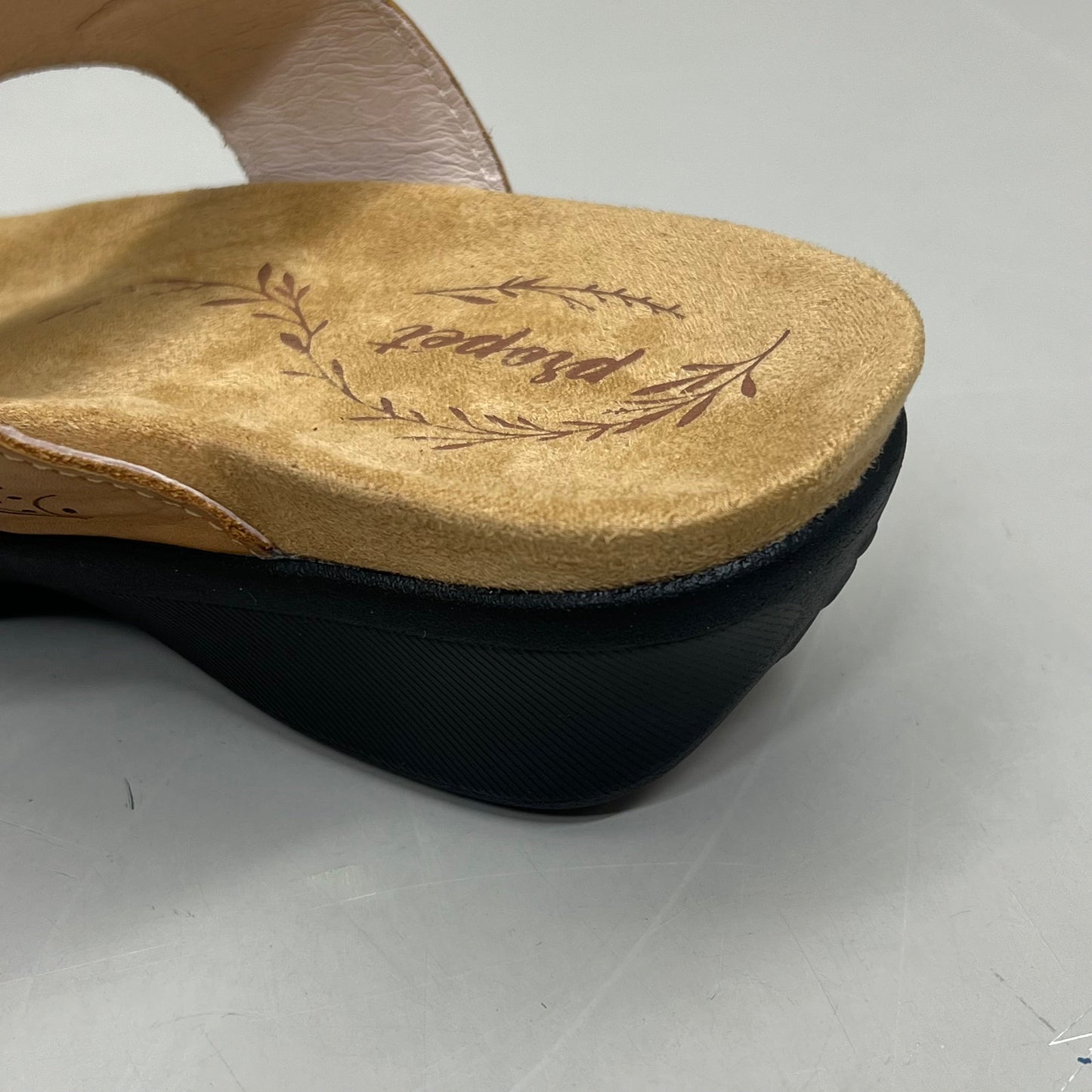 PROPET Wynzie Dressy Adjustable Flip Flop Women's Sz 8 XX(4E) Tan WSX051L