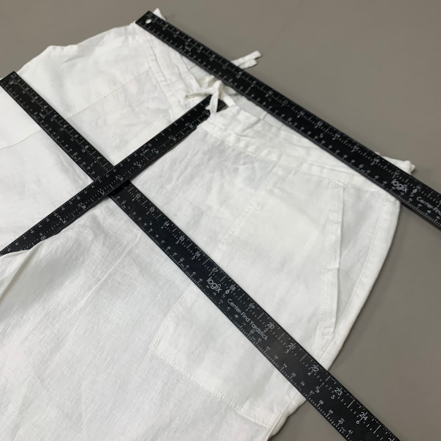 TOMMY BAHAMA Women's Palmbray Tapered Cargo Pant White Size L TW118698 (New)