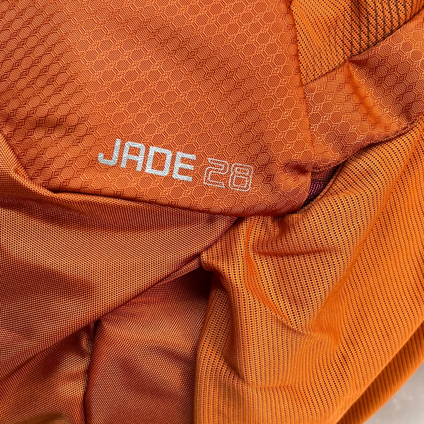 GREGORY Jade 28L Backpack Adjustable Torso Women's XS/SM 2/3lbs Moab Orange