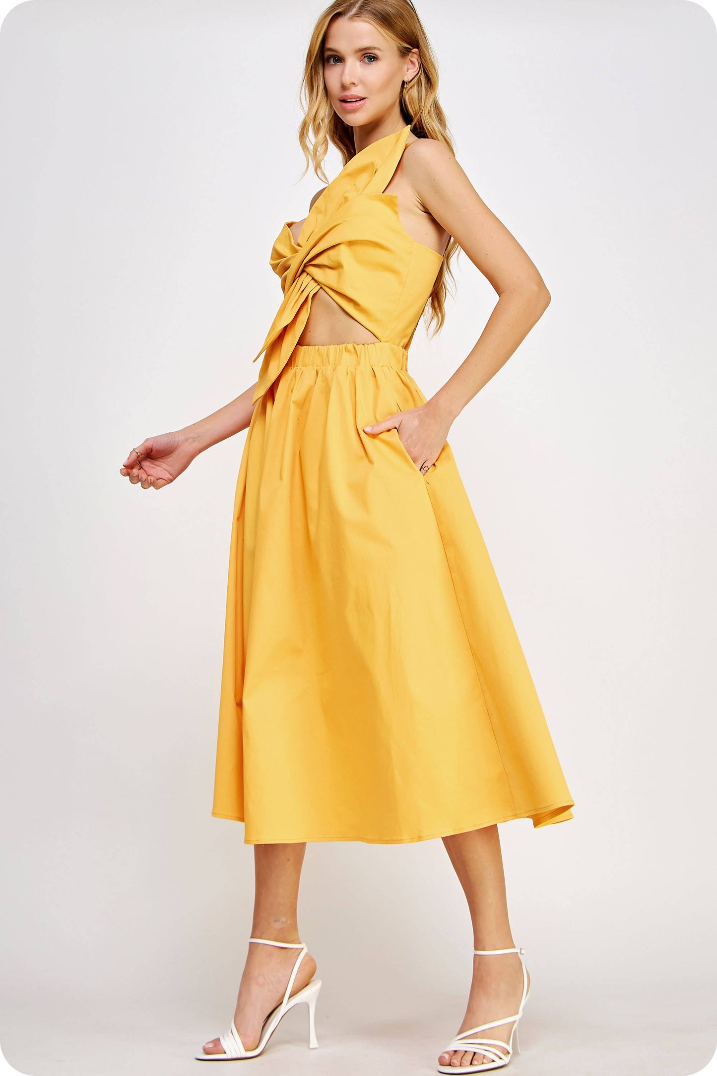 Knotted Bow Dress in color options