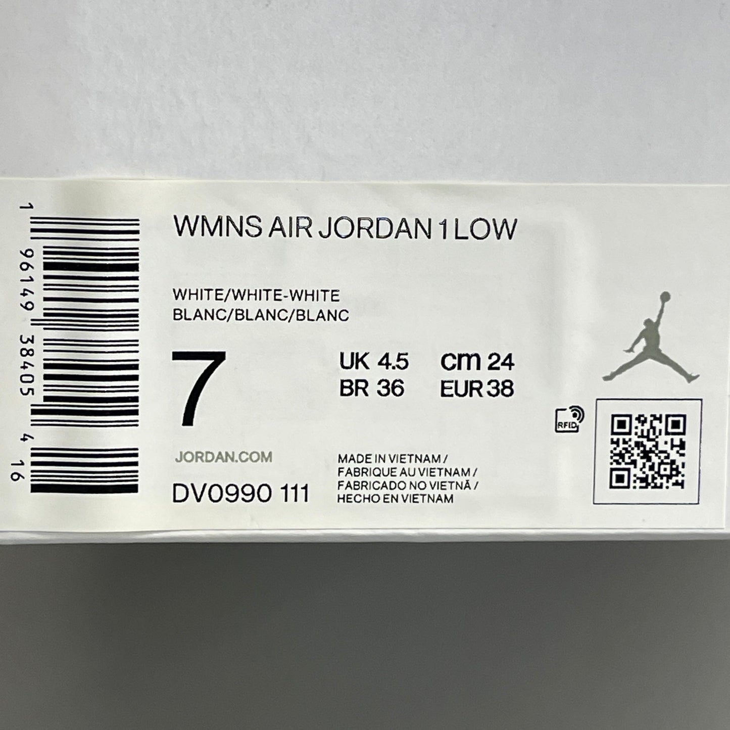 NIKE AIR JORDAN 1 Low Triple White Women's Sz 7 DV0990-111 (New in Box)