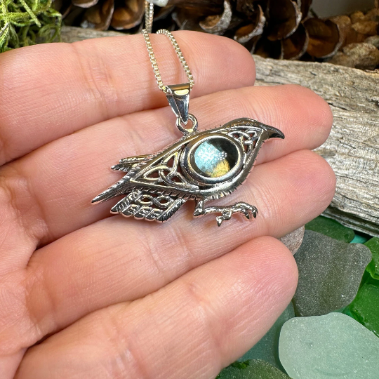Nightdreamer Raven Necklace