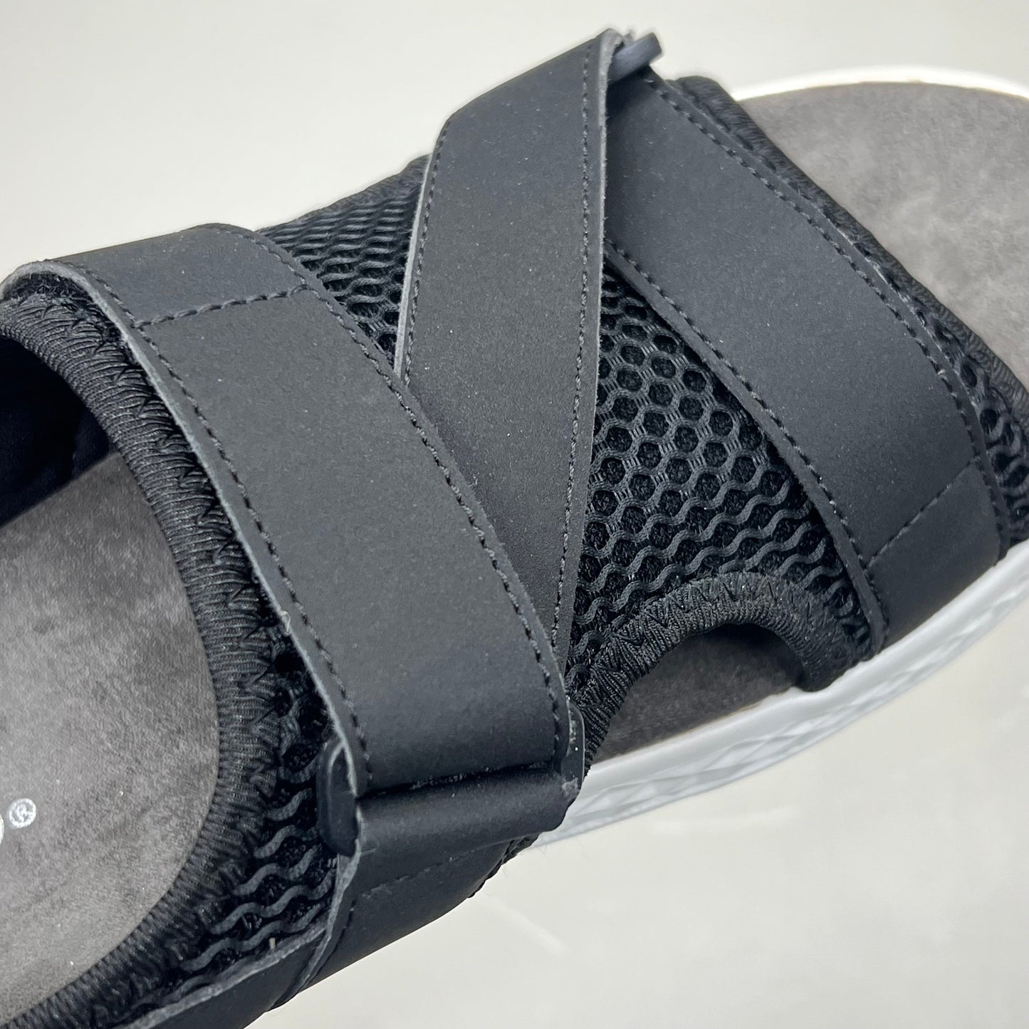 PROPET Travel Activ Sport Lightweight Women's Sz 8.5 W(D) Black/White WST013P