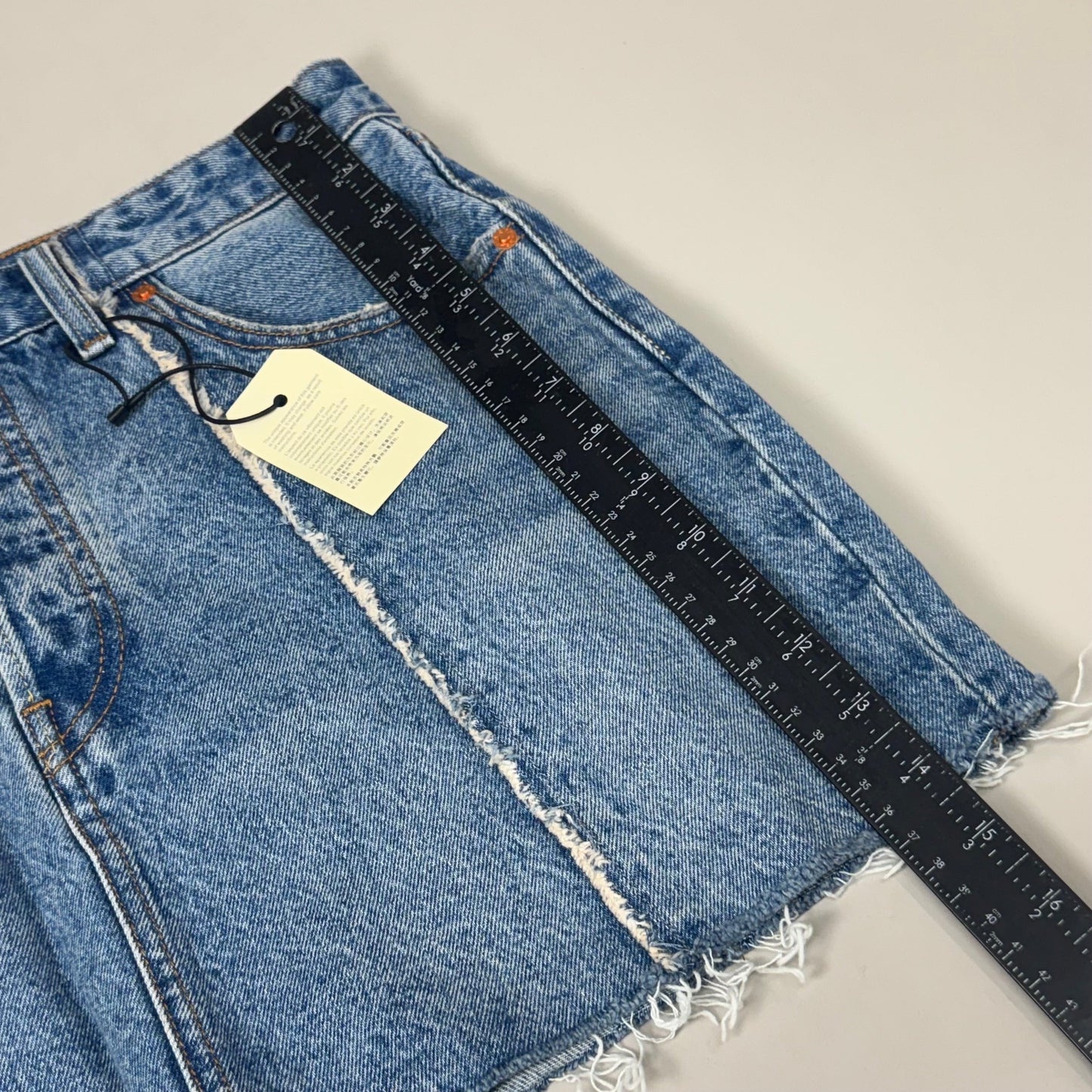LEVIS Recrafted Icon Skirt Mid Rise Original Women's Sz 30 Novel Notion Med Wash