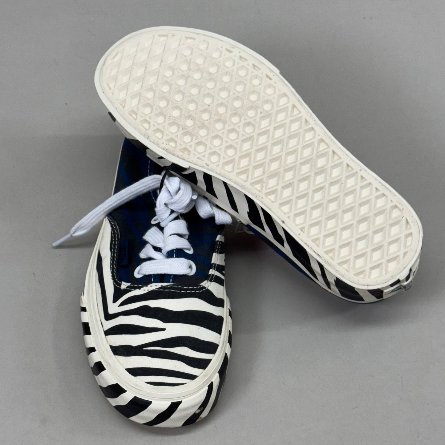 VANS Animal Classic Zebra Slip-On Sneakers Women's Sz 5.5 Men's 4.0 Blue/Black