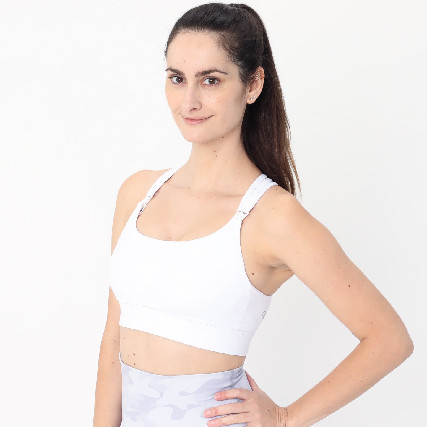 Chloé 4 Running Nursing & Pumping Sports Bra (White Magnolia)