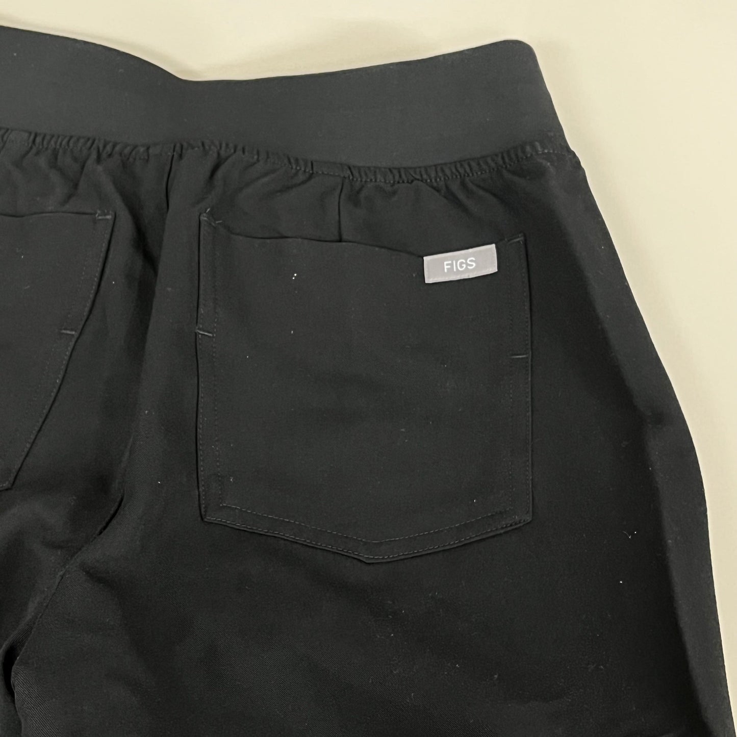 FIGS Zamora Jogger Scrub Pants Women's Sz XXST (Tall) 31" Inseam Black 1000208
