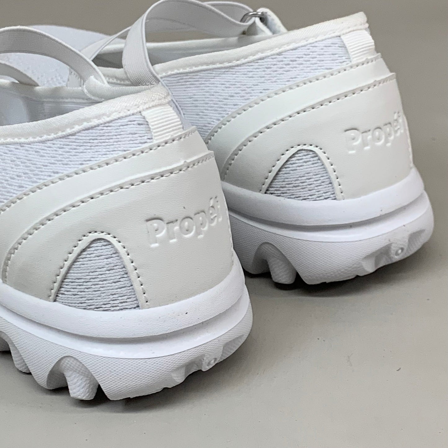 PROPET Travelactiv Mary Jane Shoes N(AA) Women's SZ 7.5 White W5103W-N-07H