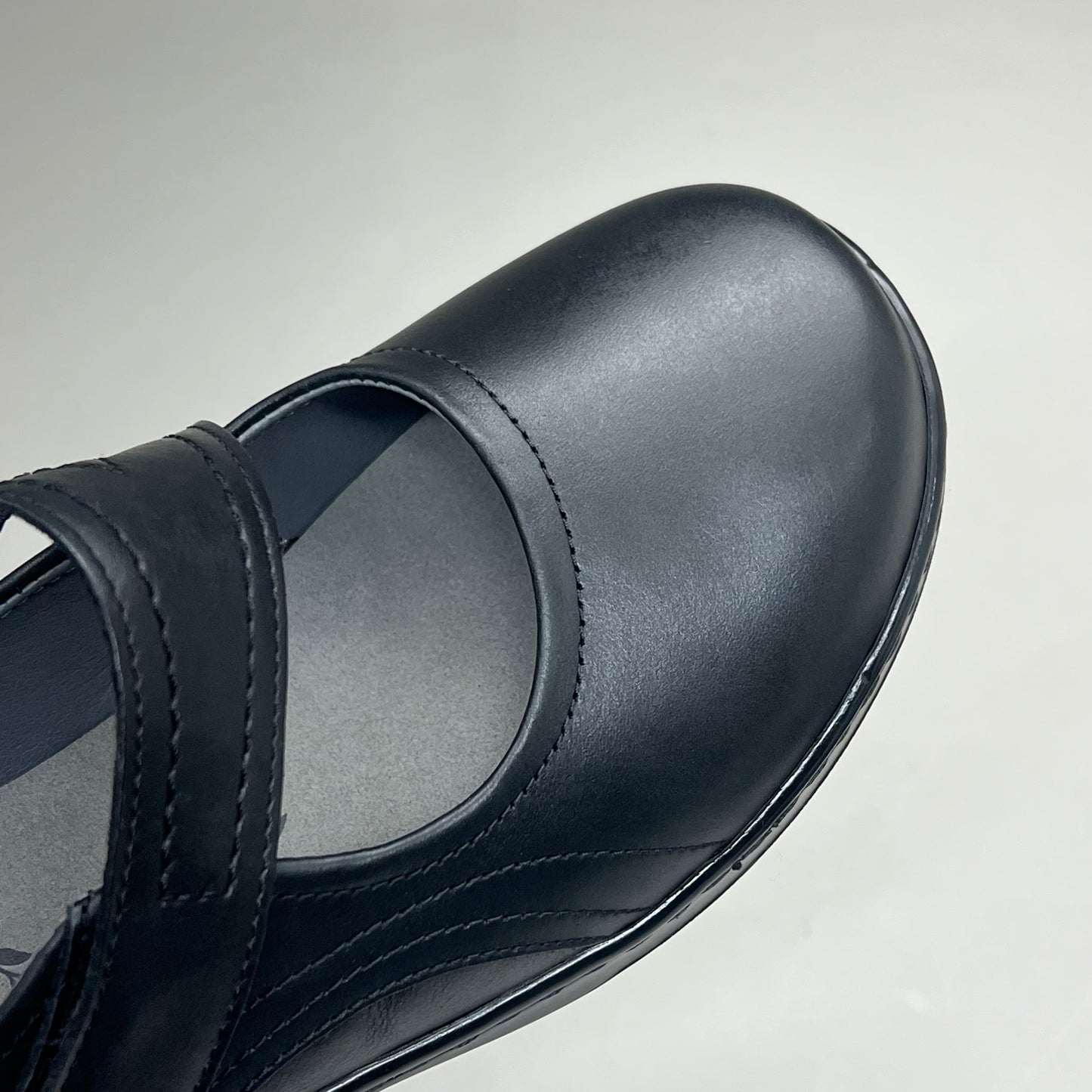 PROPET Golda Mary Jane Adjustable Lightweight Women's Sz 9.5 X(2E) Black WCA053L