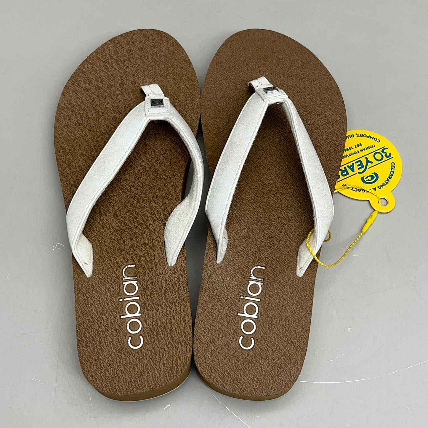 COBIAN Skinny Bounce Comfortable Synthetic Strap Women's Sz 6 White SKI25-110-06