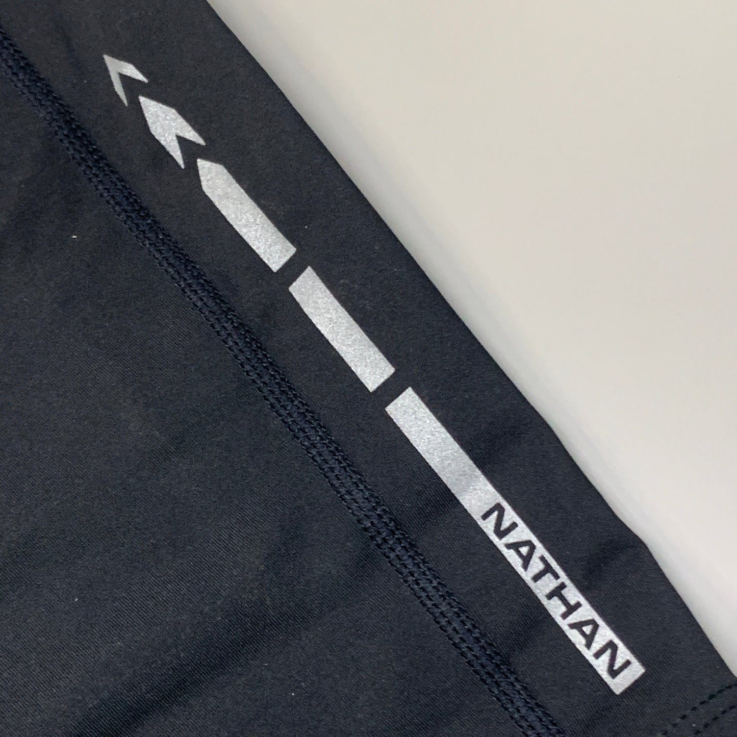 NATHAN Interval 6" Inseam Bike Short Women's Black Size S NS51520-00001-S