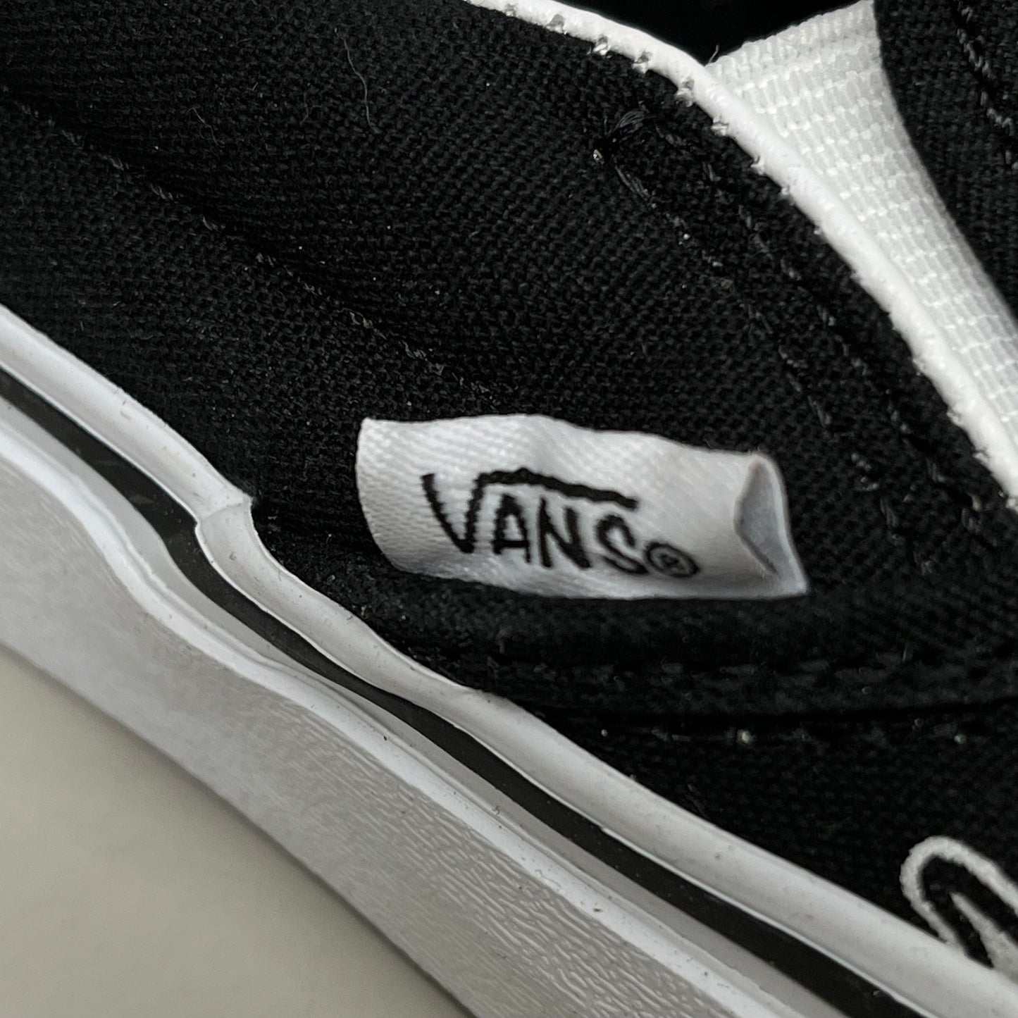 VANS Classic Slip-On Peace Sign Paisley Womens Sz 5.0 Mens Sz 3.5 Black & White
