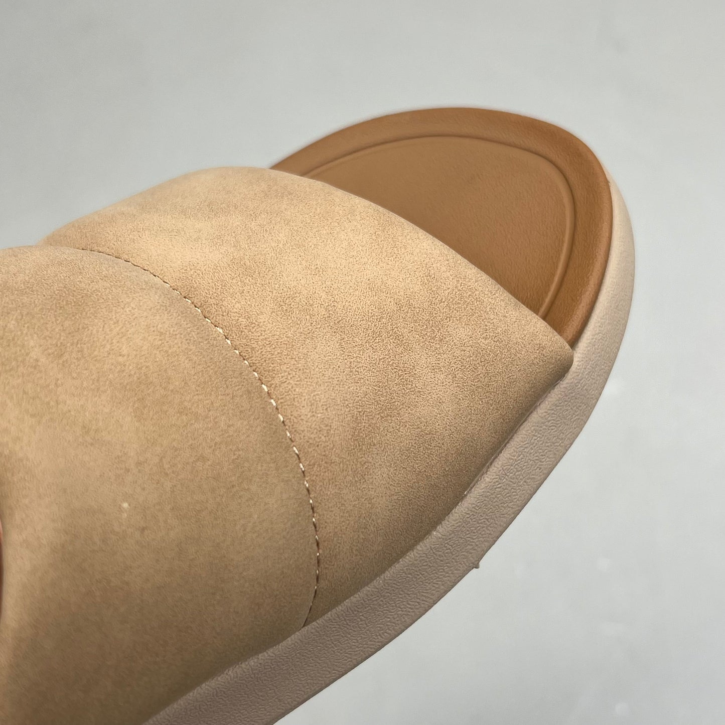 COBIAN Tolula Slide Enhanced Cushion Suede Strap Women's Sz 8 Tan TOL24-230-08