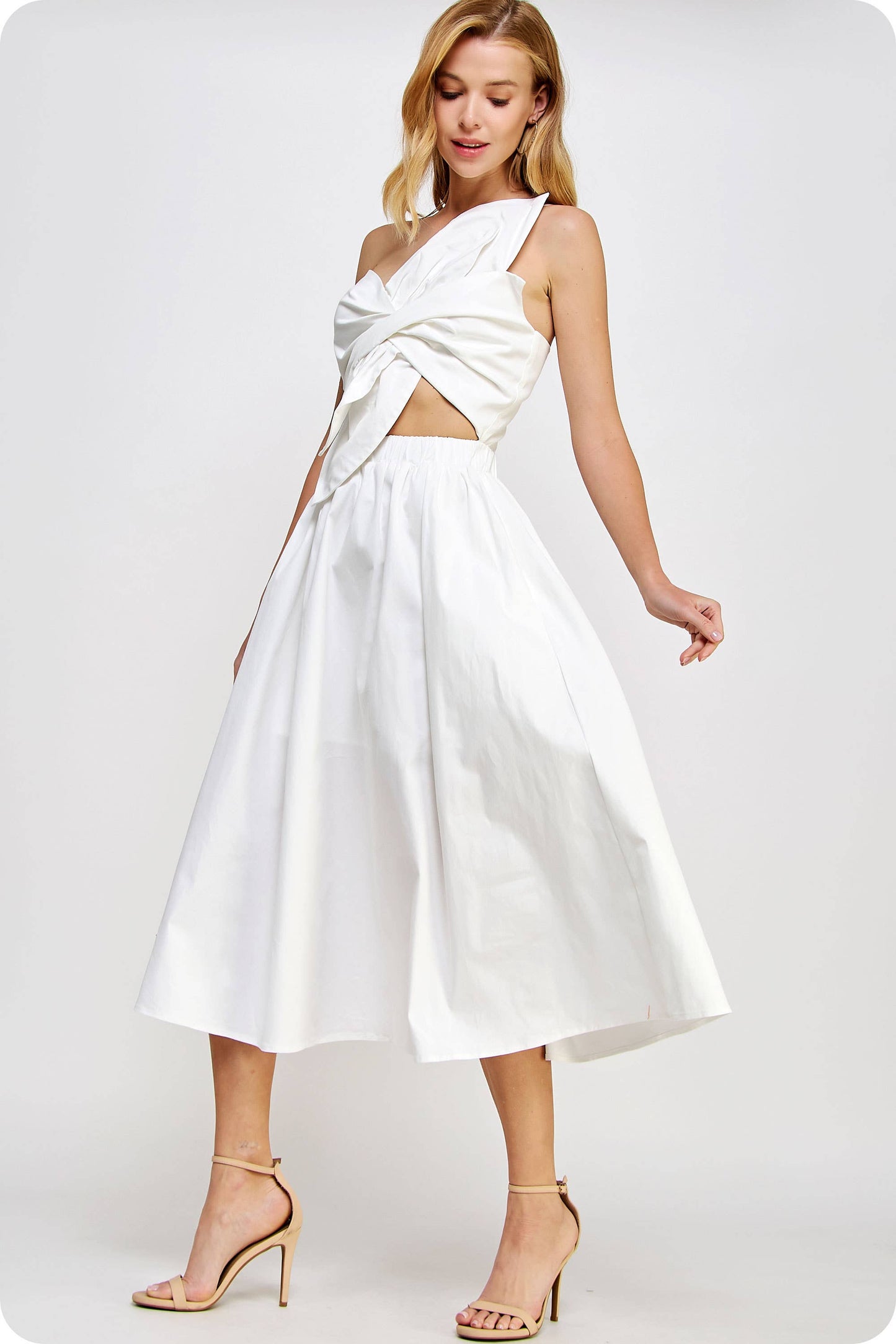 Knotted Bow Dress in color options