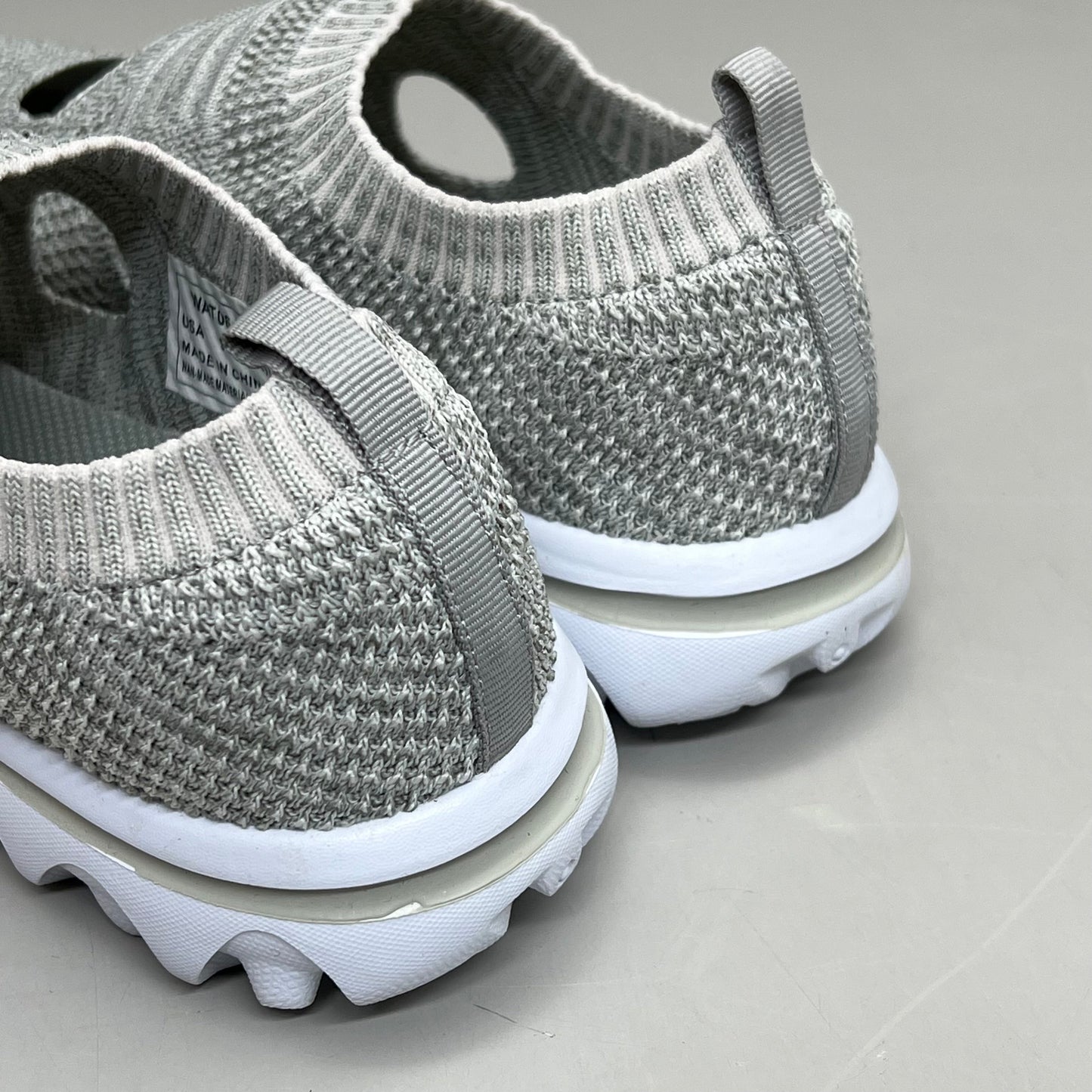 PROPET Travel Activ Avid Knit Shoe Women's Sz 9.5 Width M(B) Light Grey WAT064M