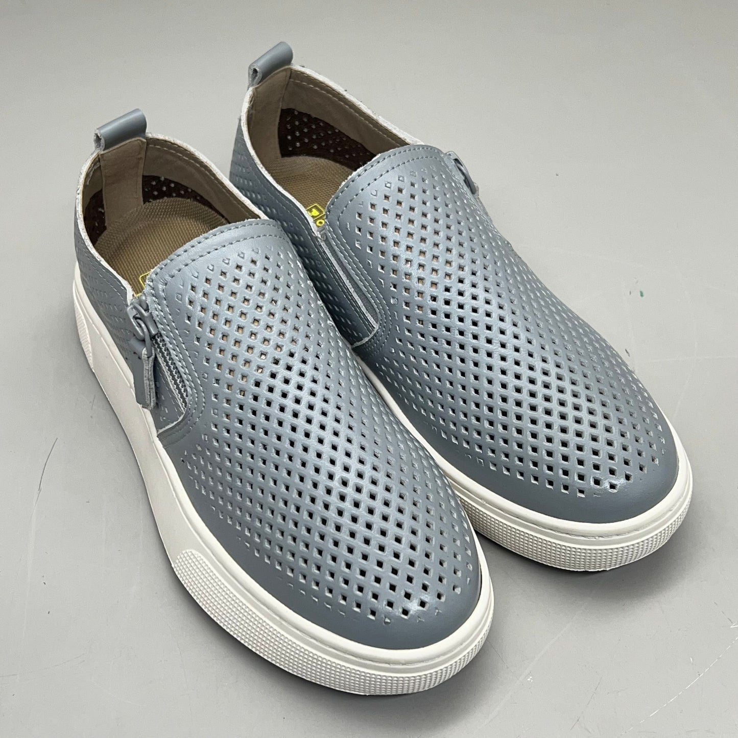 PROPET Kate Side Zip Leather Breathing Open Cell Women's Sz 6 Grey WCX015L