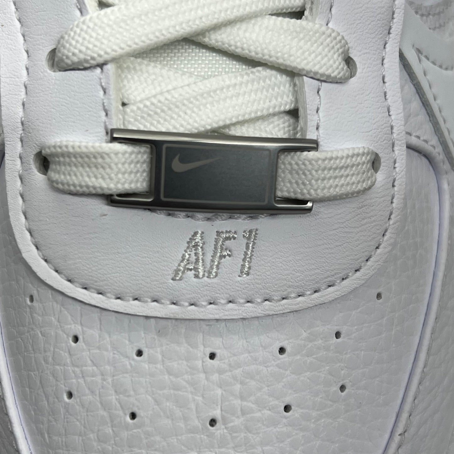 NIKE Air Force 1 PLT.AF.ORM Tapered Toe Sz Women's 8 White/Pink/Blue FN7180-100