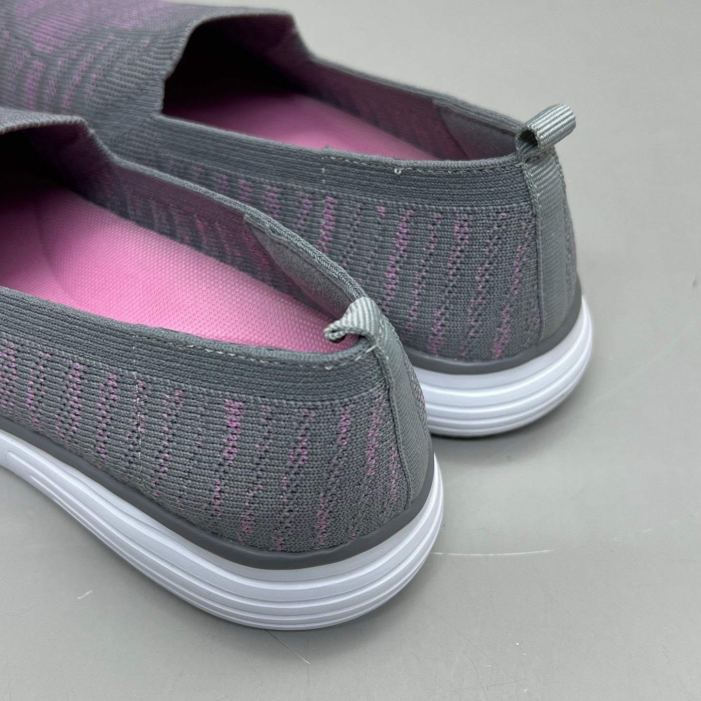PROPET Travel Fit Slip-On Flexible Shoe Women's Sz 6.5 M(B) Grey/Pink WAT044M
