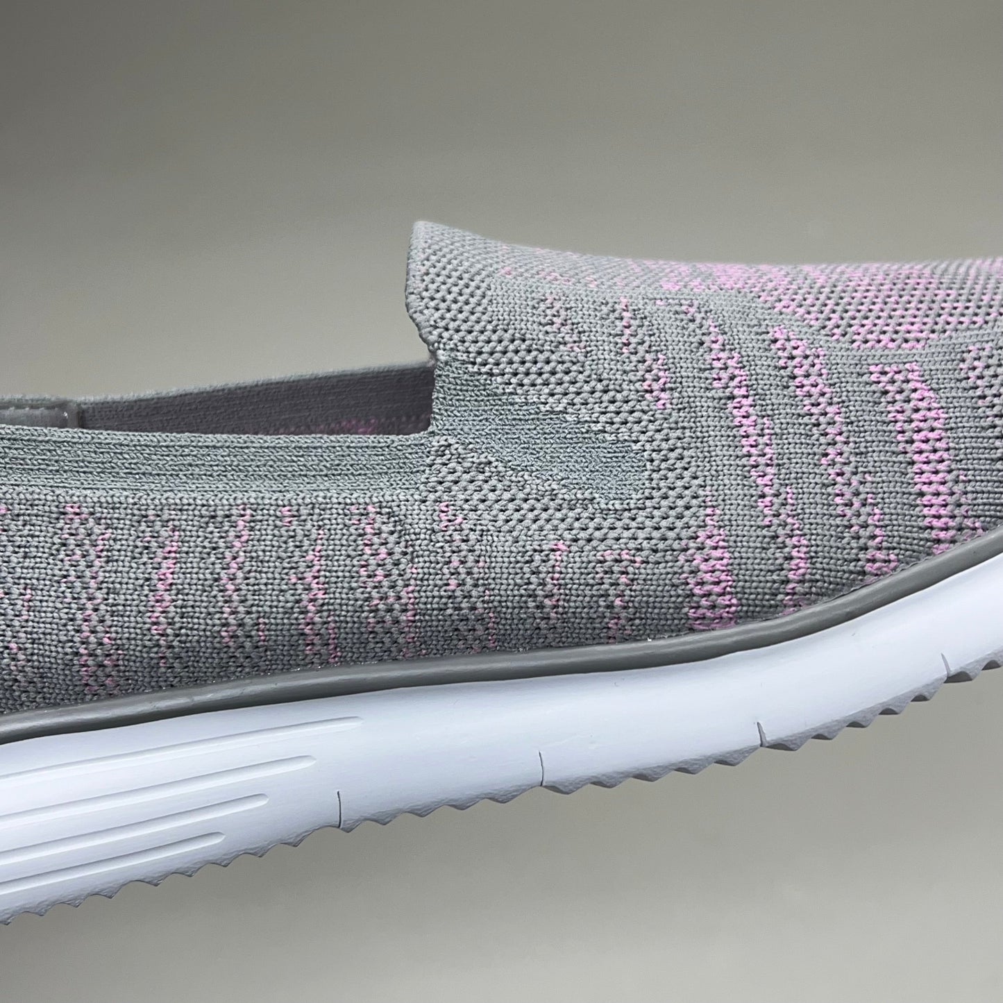PROPET Travel Fit Slip-On Flexible Shoe Women's Sz 6.5 M(B) Grey/Pink WAT044M