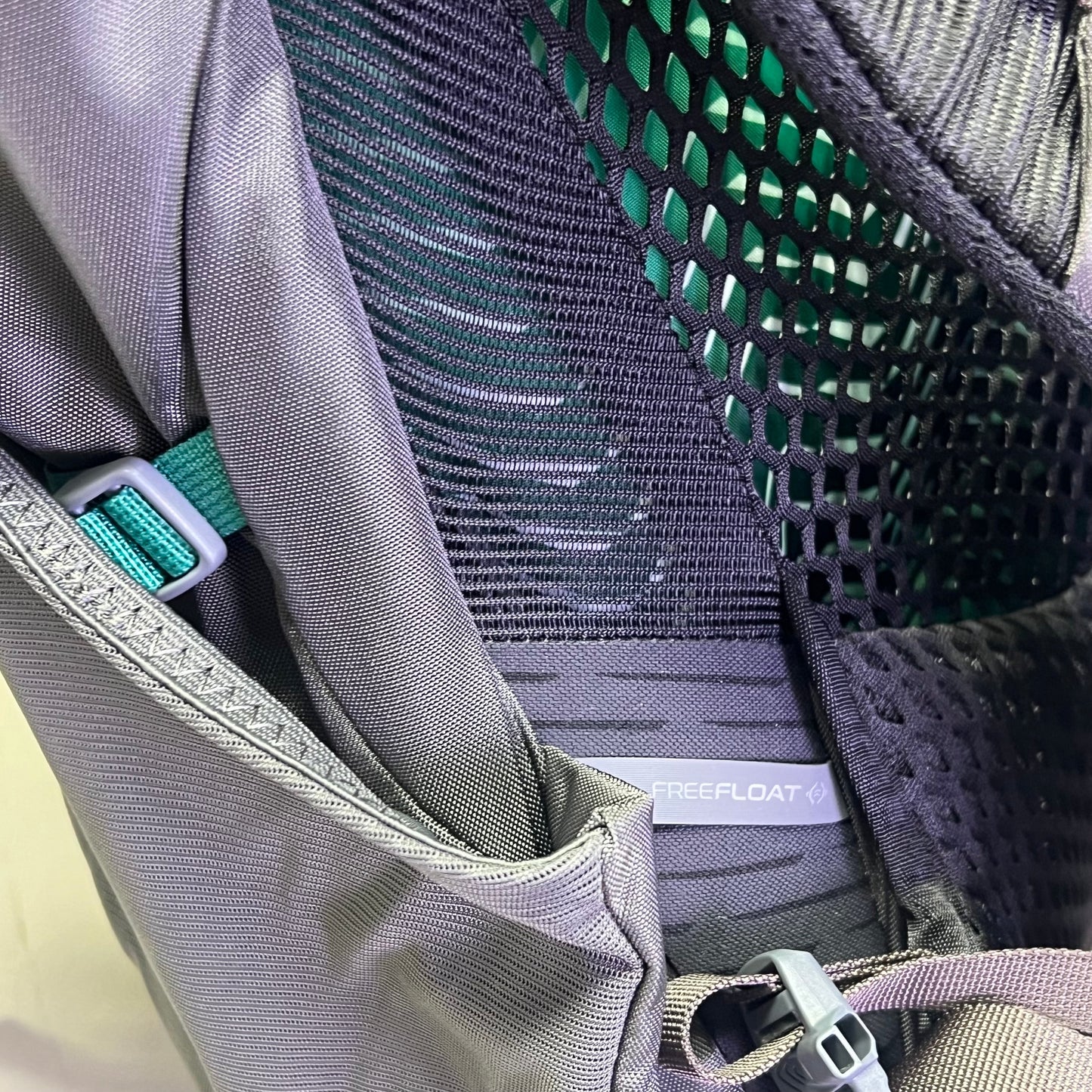 GREGORY Jade 43L Backpack w/ Free Float Suspension Women's XS/SM Mist Grey