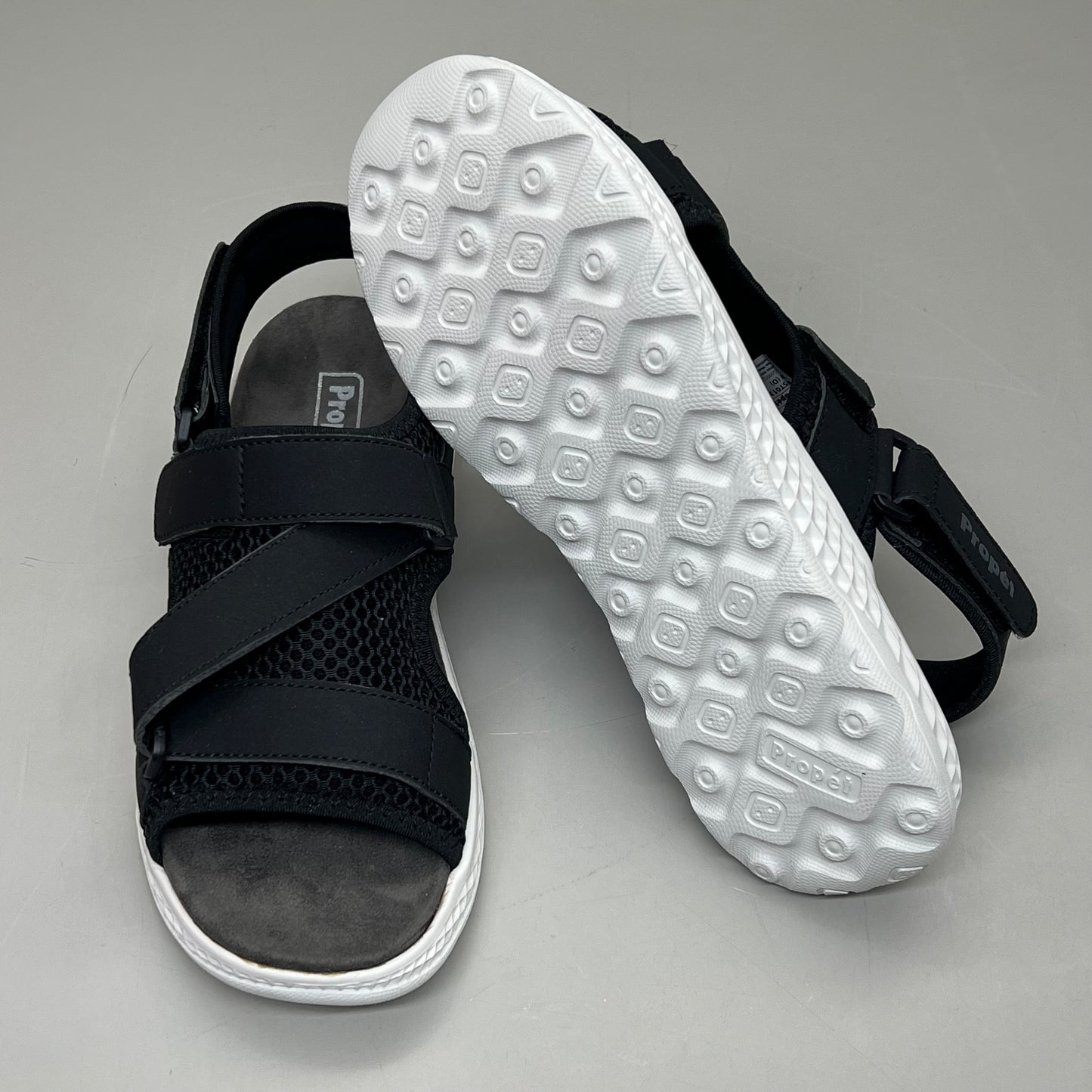 PROPET Travel Activ Sport Lightweight Women's Sz 8.5 W(D) Black/White WST013P