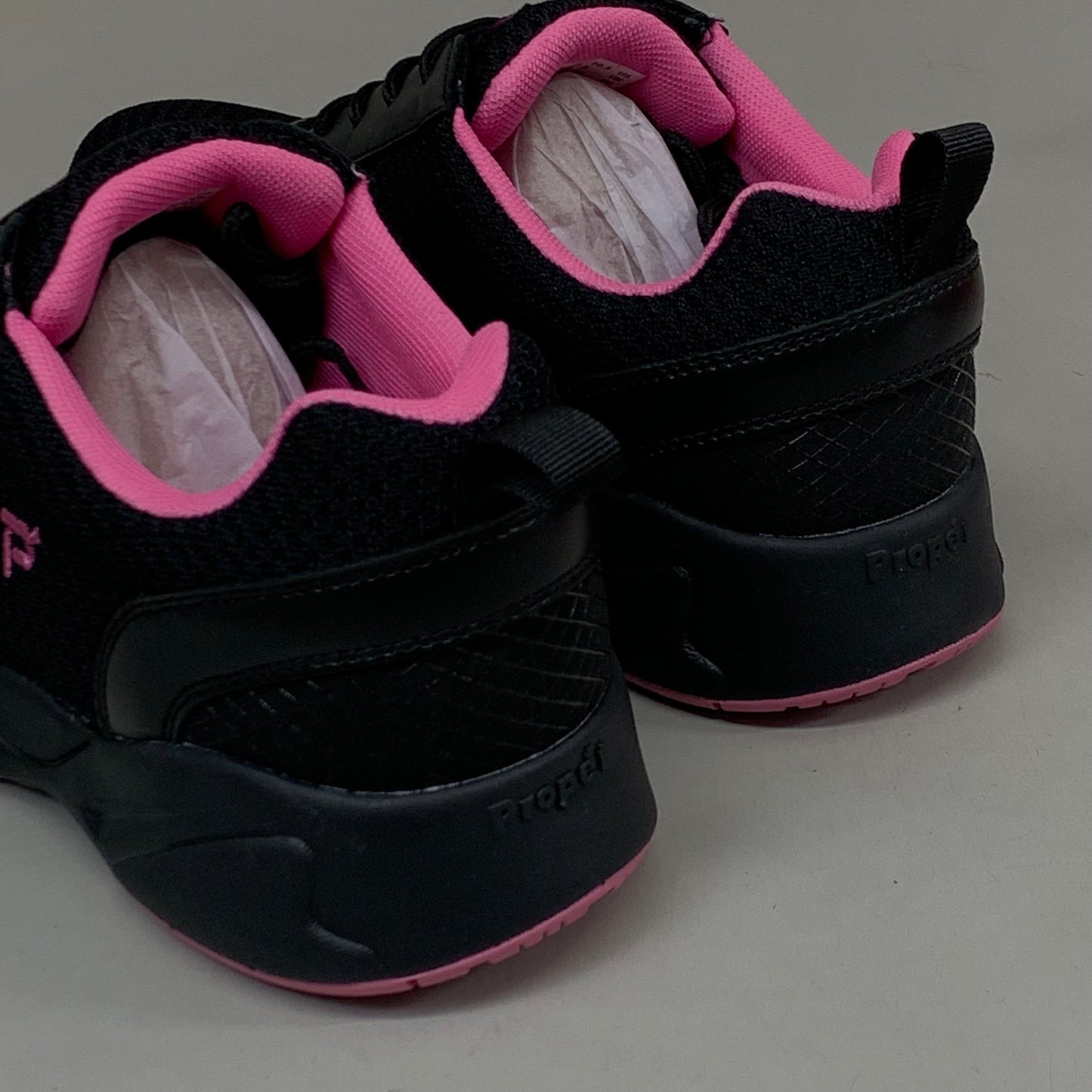 PROPET Stability X Lace Up Sneaker Shoes XX(4E) Women's SZ 10.5 Black/Berry WAA032MBBYE-10H