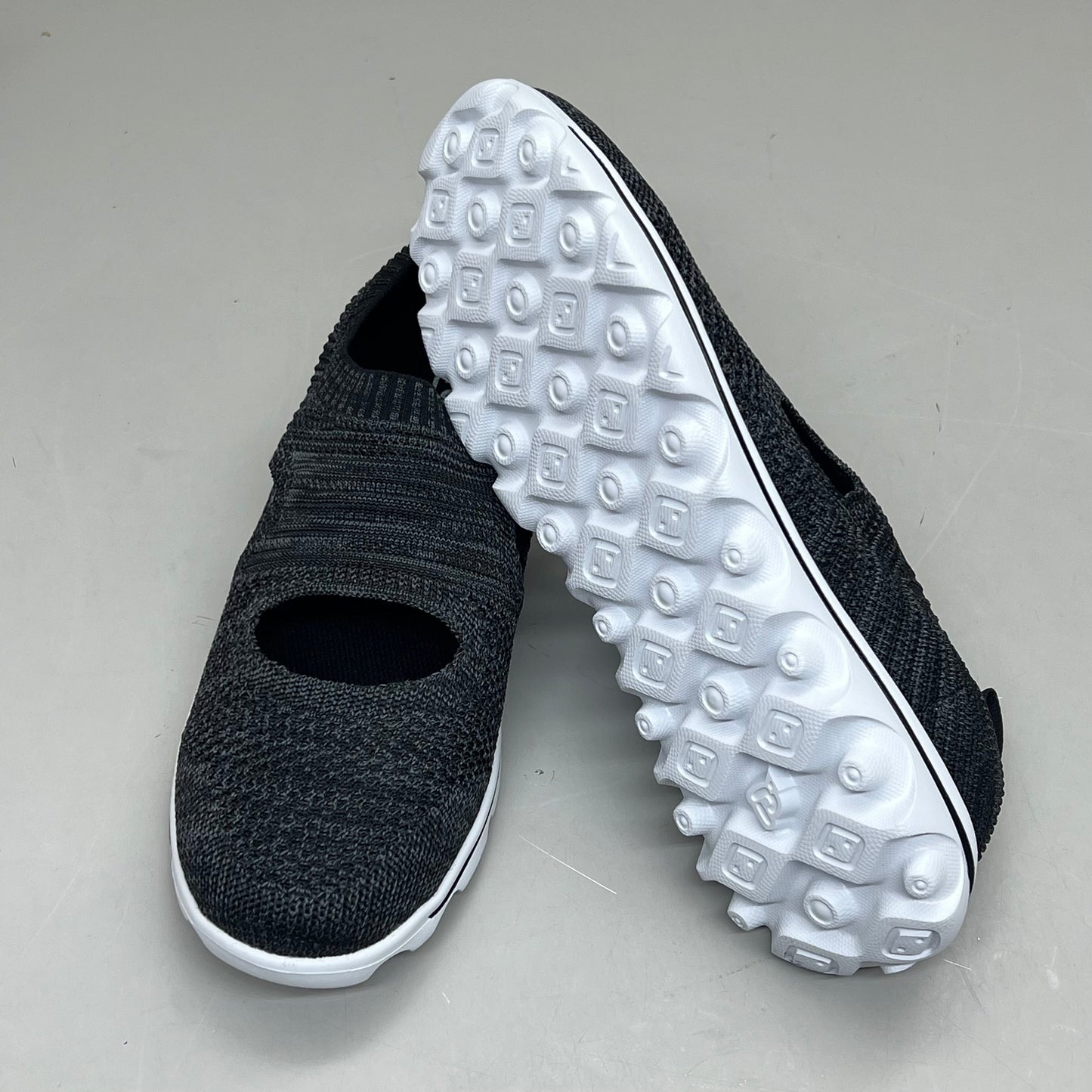PROPET TravelActiv Avid Knit Shoe Women's Sz 9 W(D) Black WAT064MMBLKW-09
