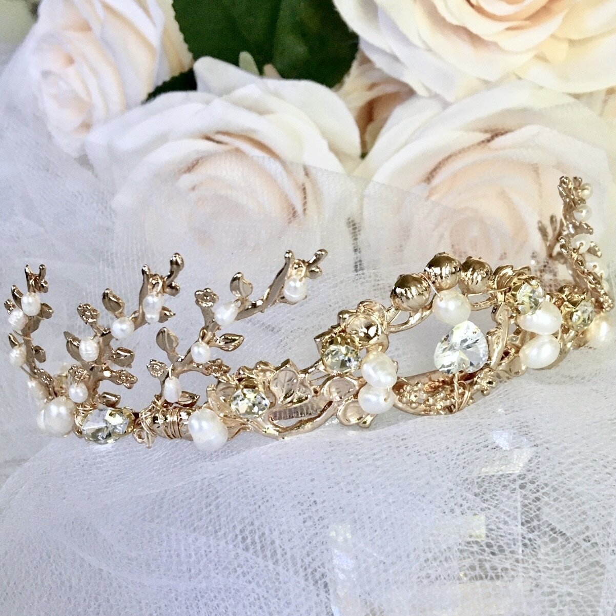 Neda - Bohemian Pearl Bridal Tiara