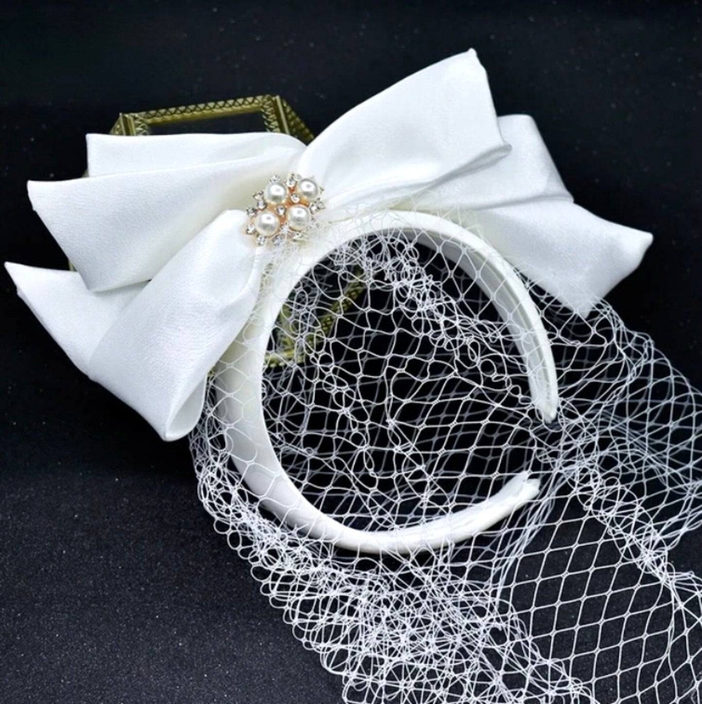 Starly - Bridal Birdcage Veil with Satin Headband and Bow